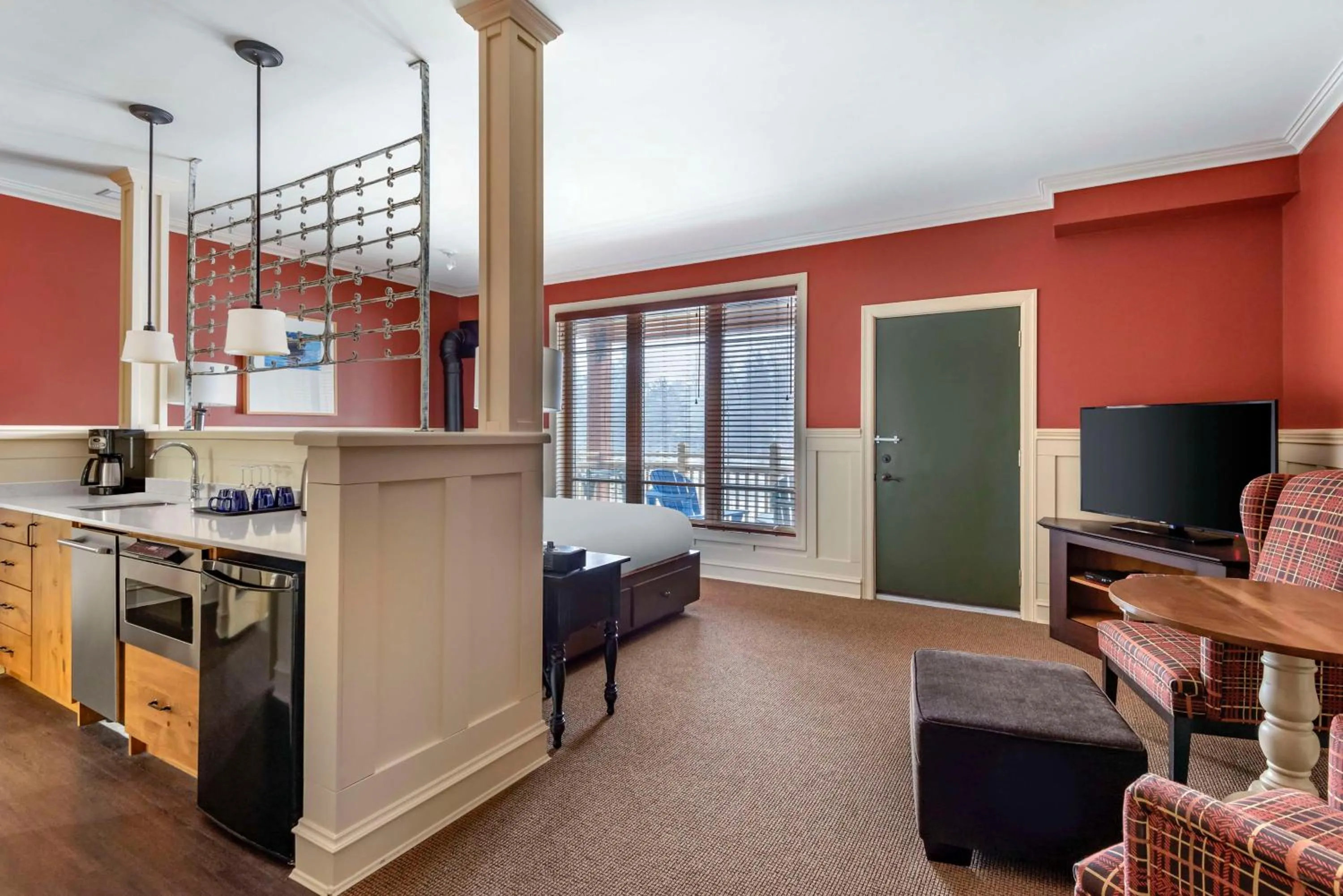 Living room in Hilton Grand Vacations Club Blue Mountain Canada