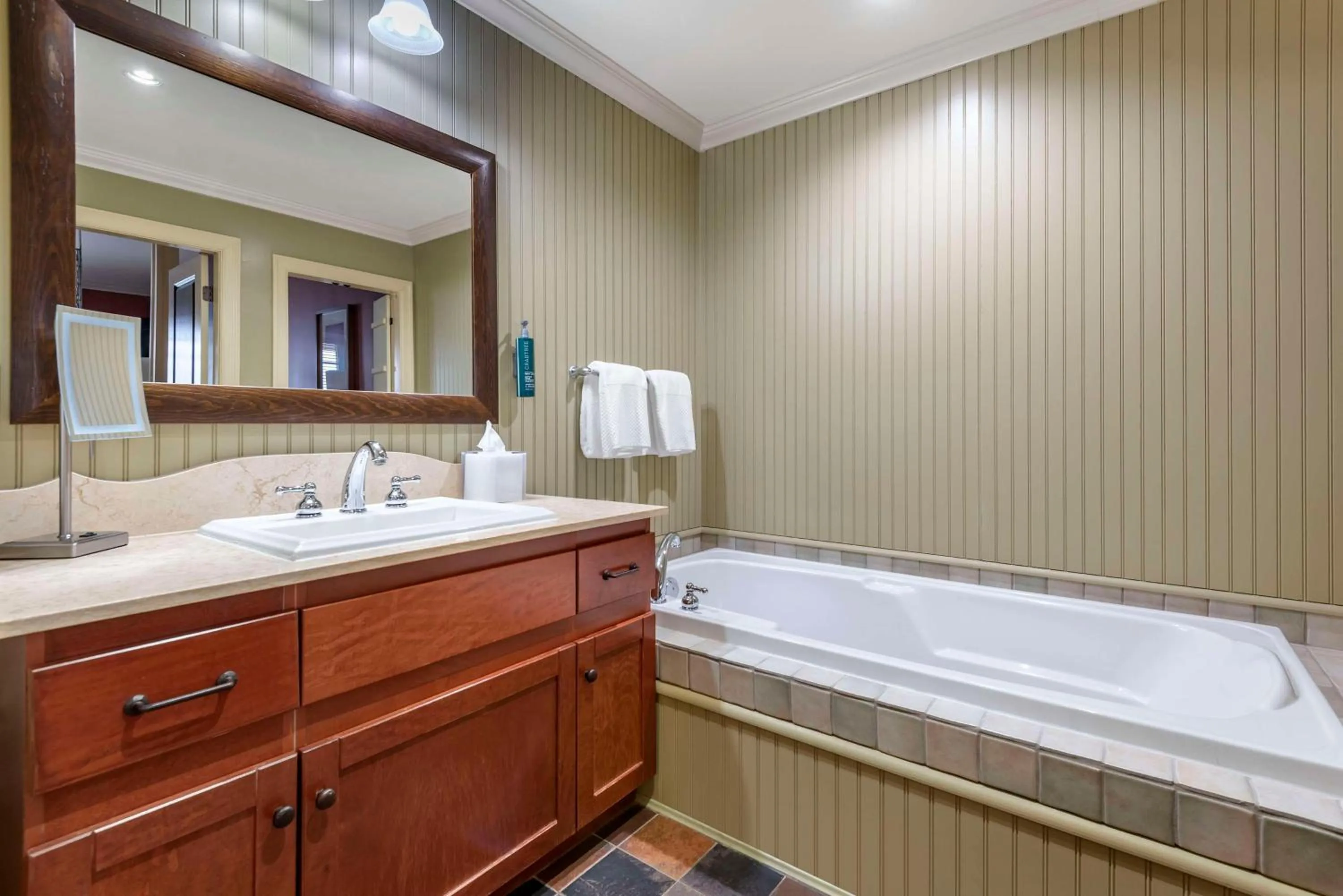 Bathroom in Hilton Grand Vacations Club Blue Mountain Canada