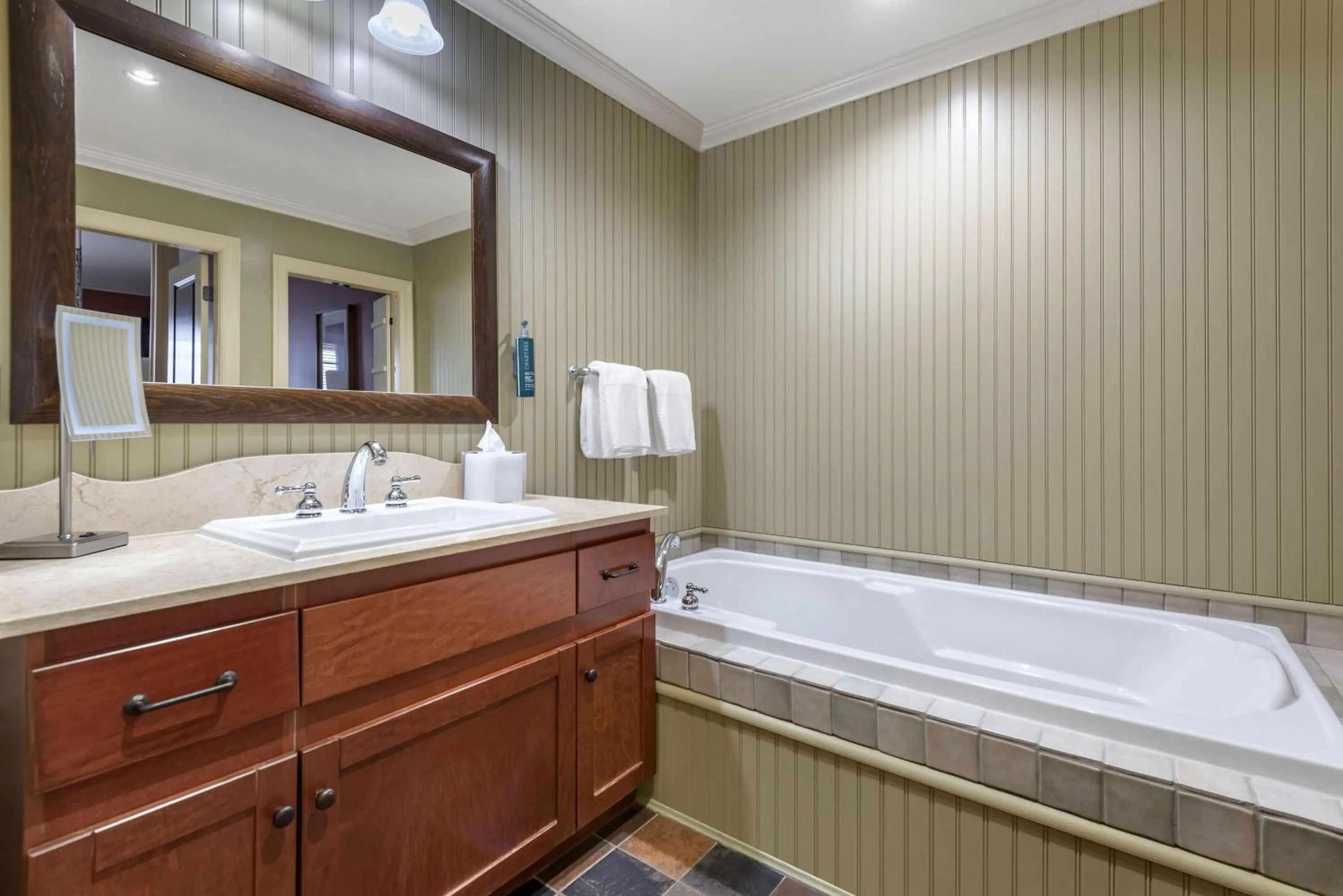 Bathroom in Hilton Grand Vacations Club Blue Mountain Canada