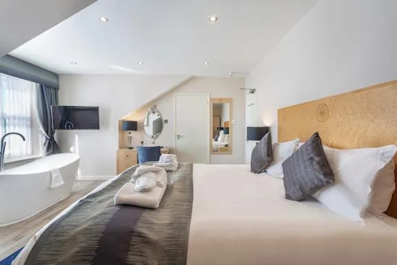 Bed in The Moorland Hotel, Haytor, Devon - The Coaching Inn Group