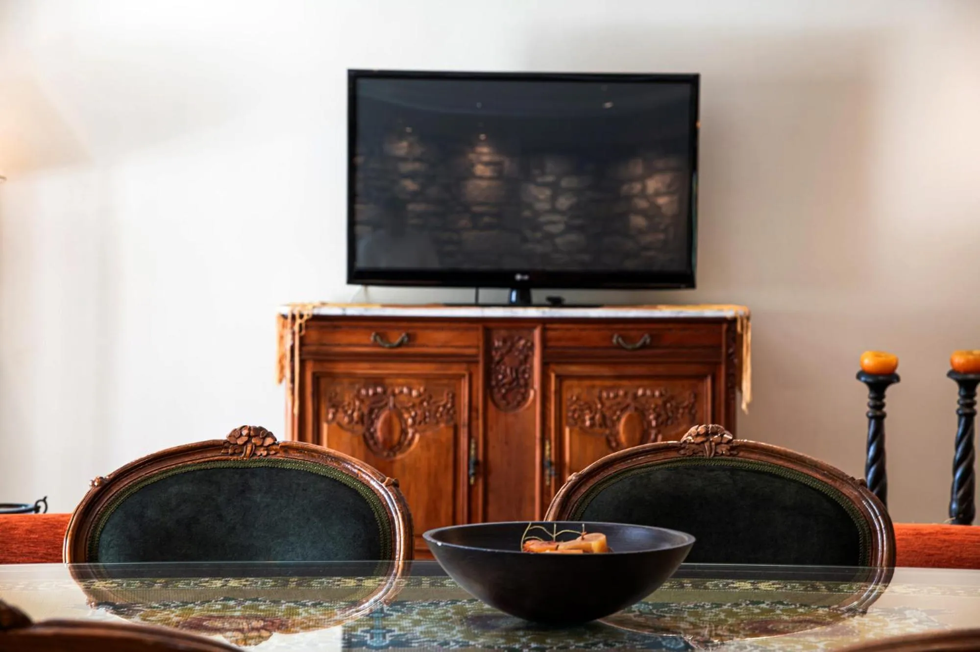 Living room in Itilo Traditional Hotel