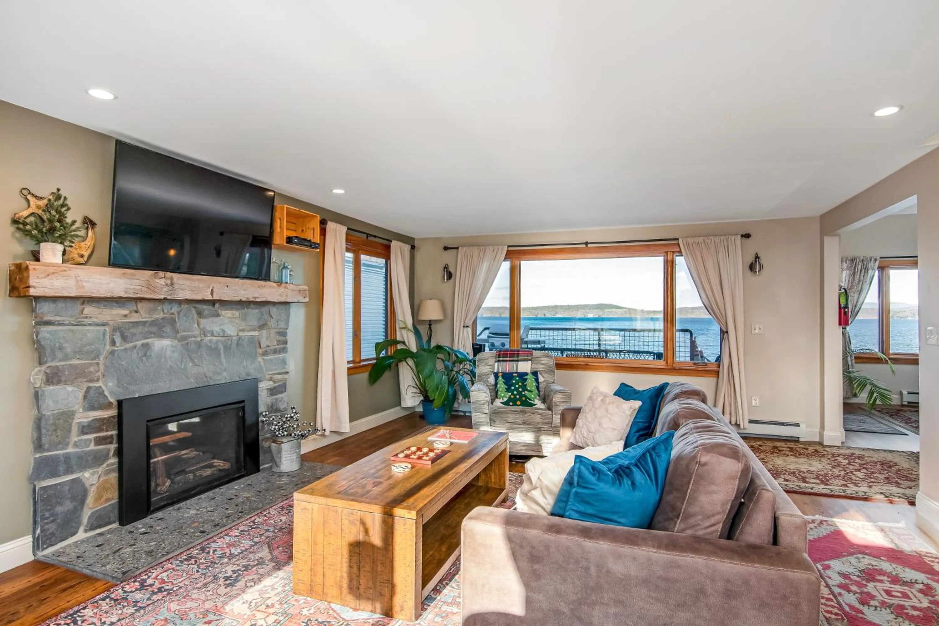 Living room in Lakeshore Vermont