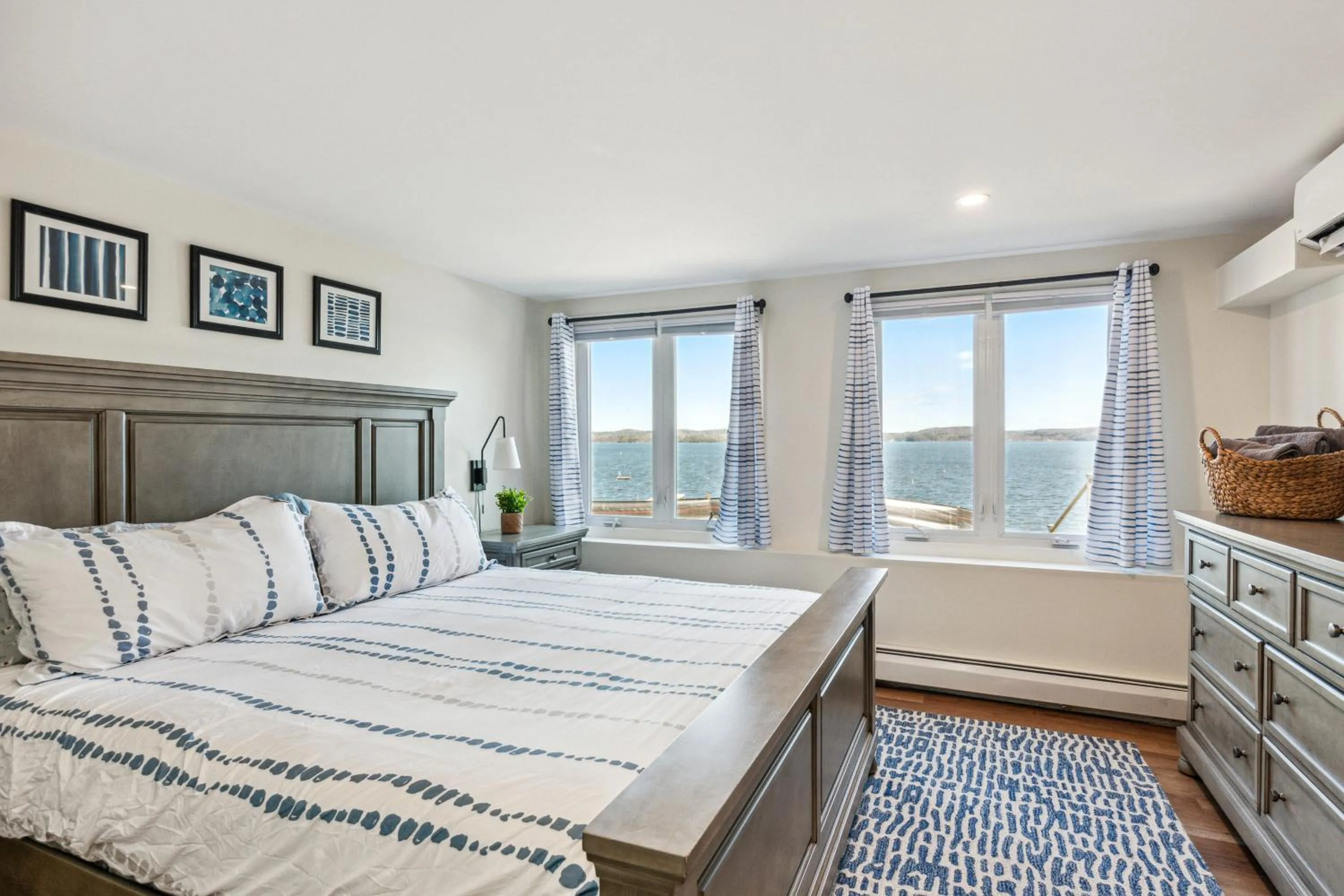 Bed in Lakeshore Vermont