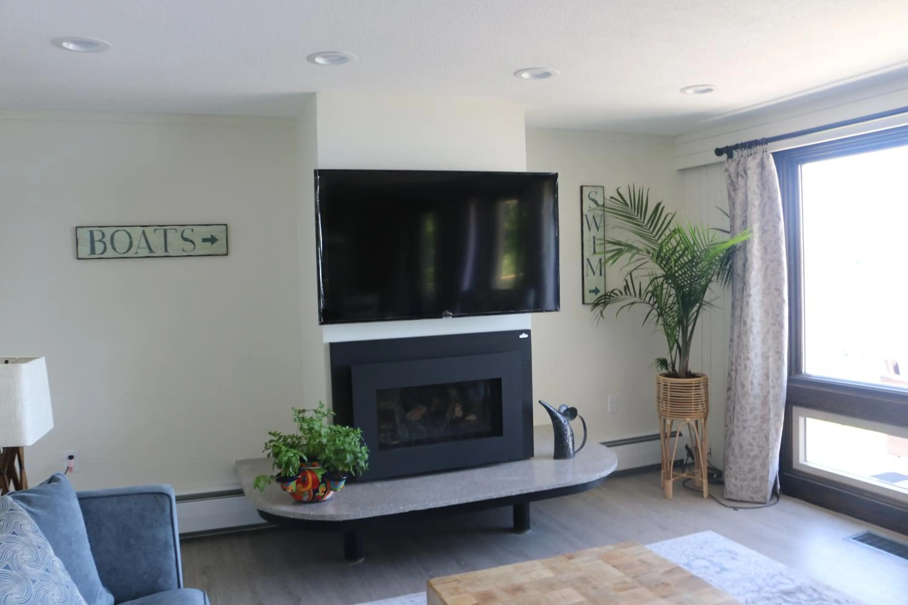 Living room in Lakeshore Vermont