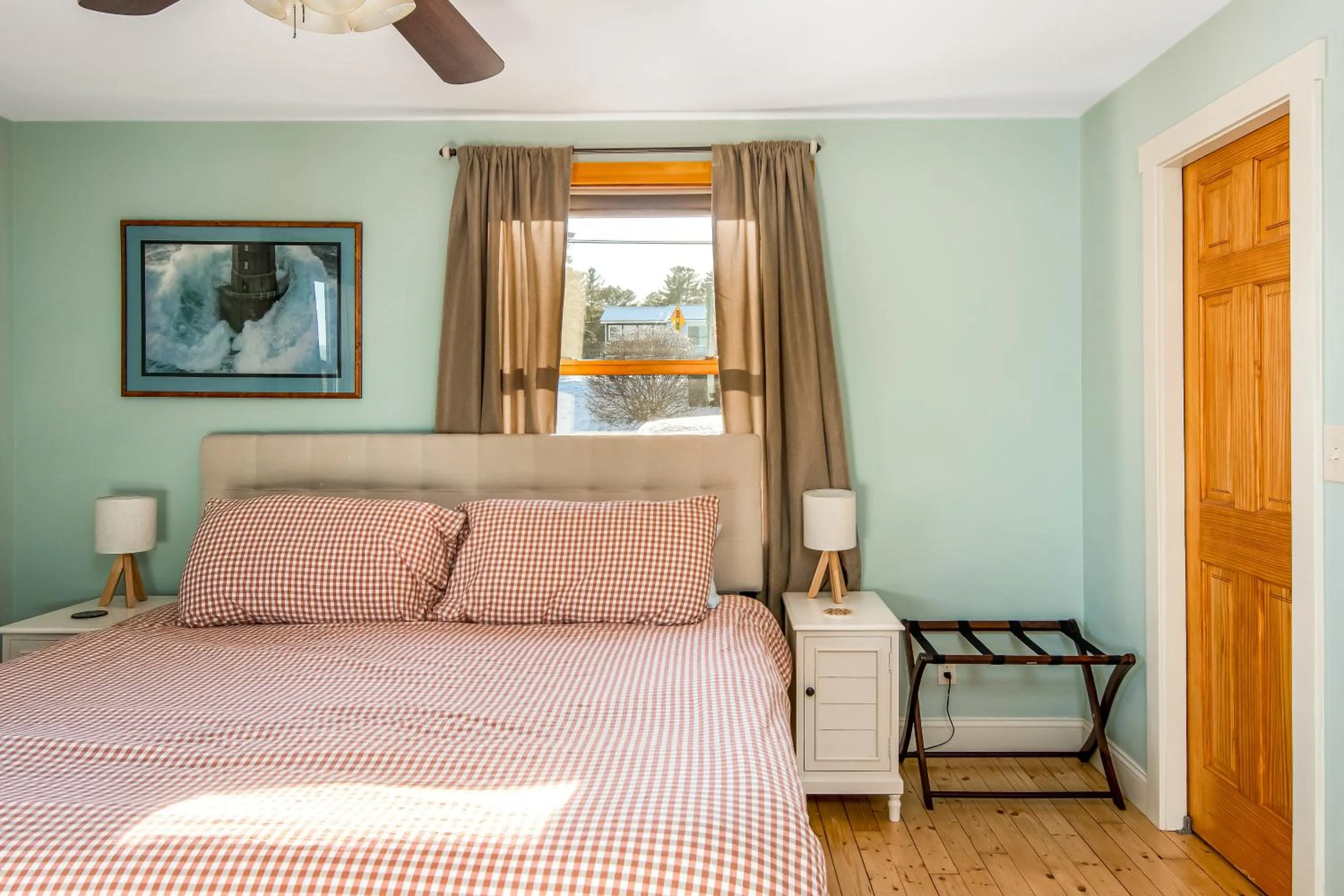 Bed in Lakeshore Vermont