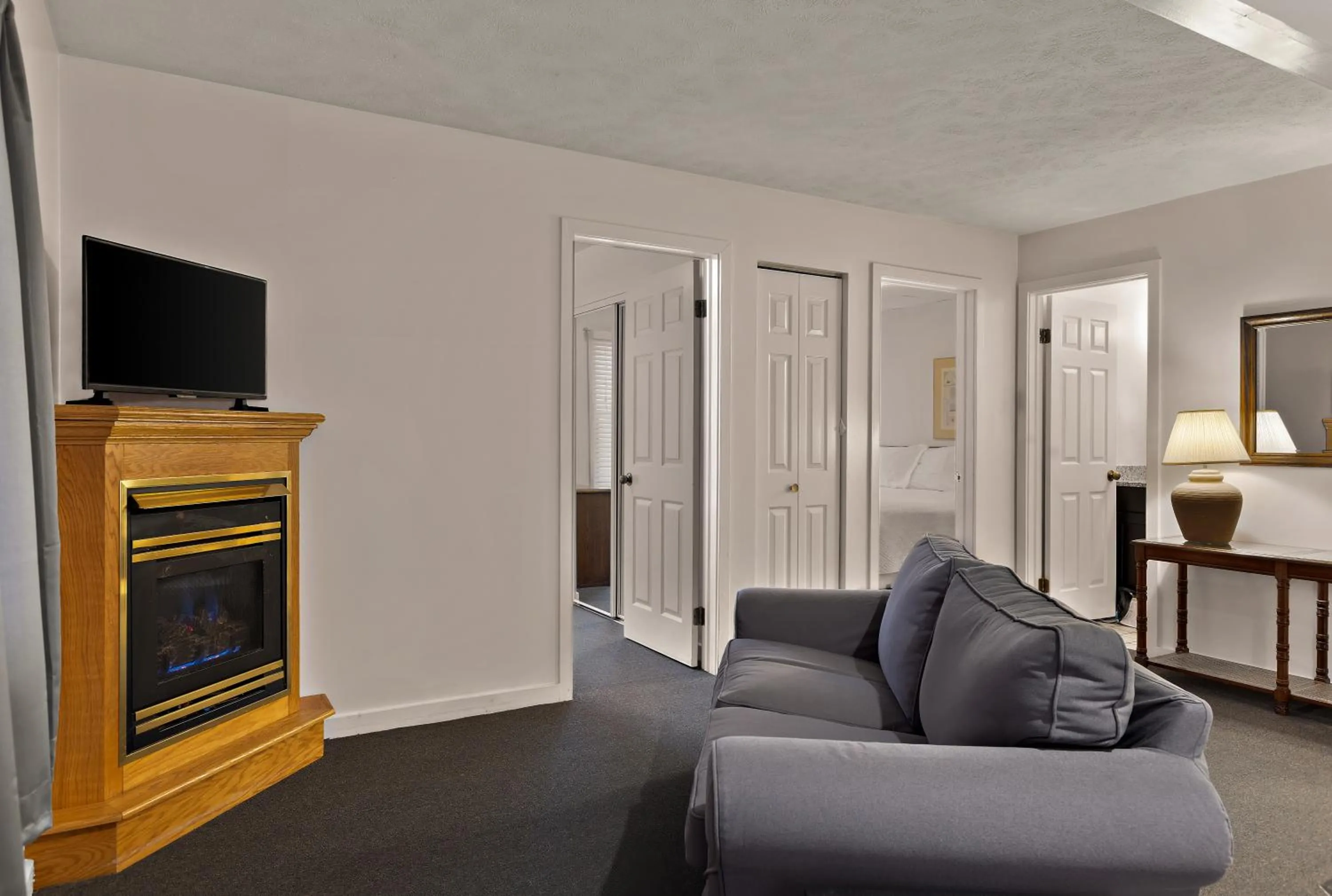 Bedroom in Traverse Bay Inn