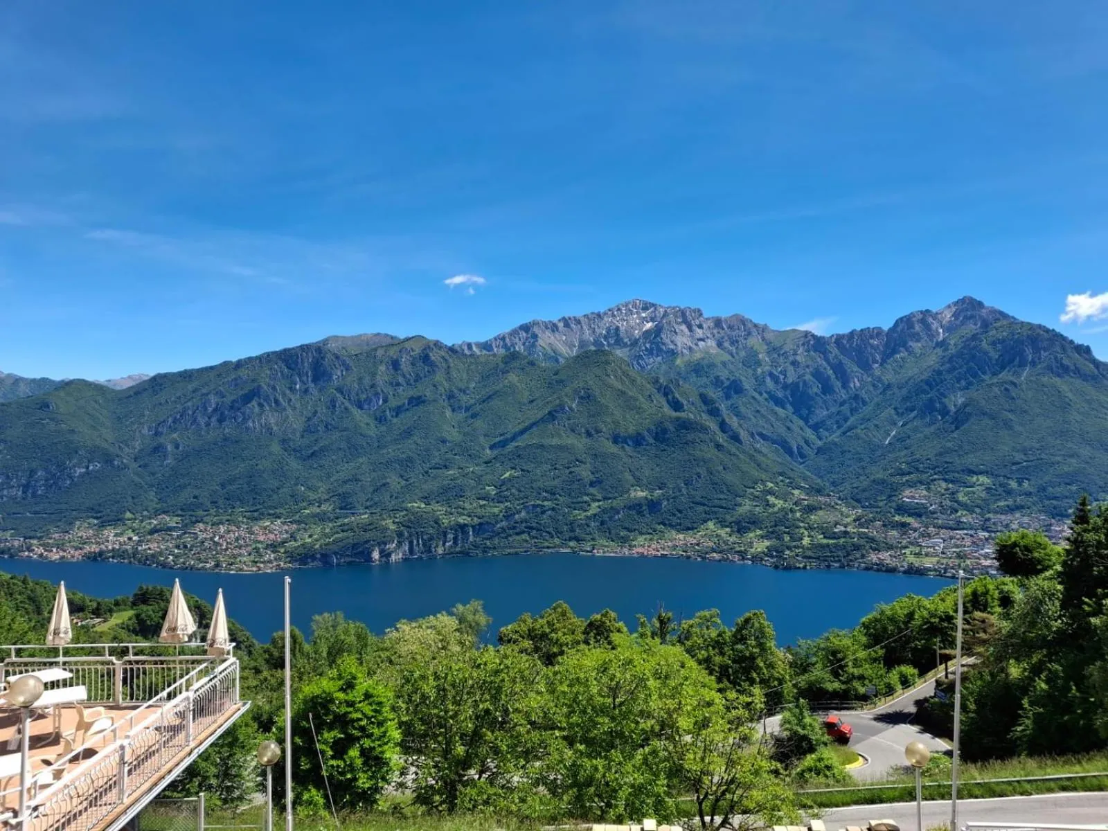 Property building in Hotel Mirabeau