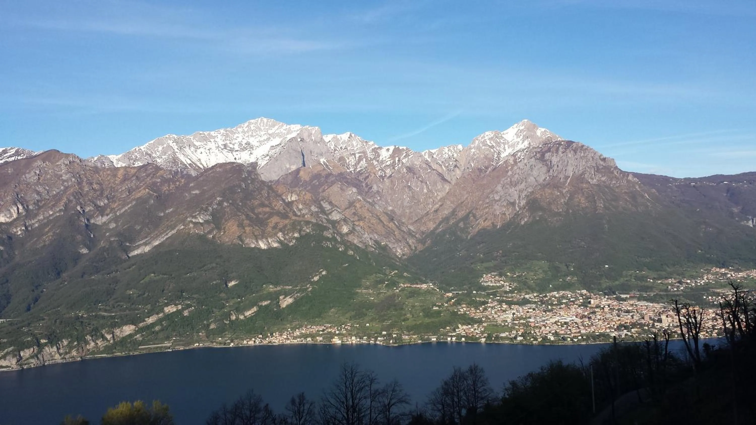 Natural landscape in Hotel Mirabeau