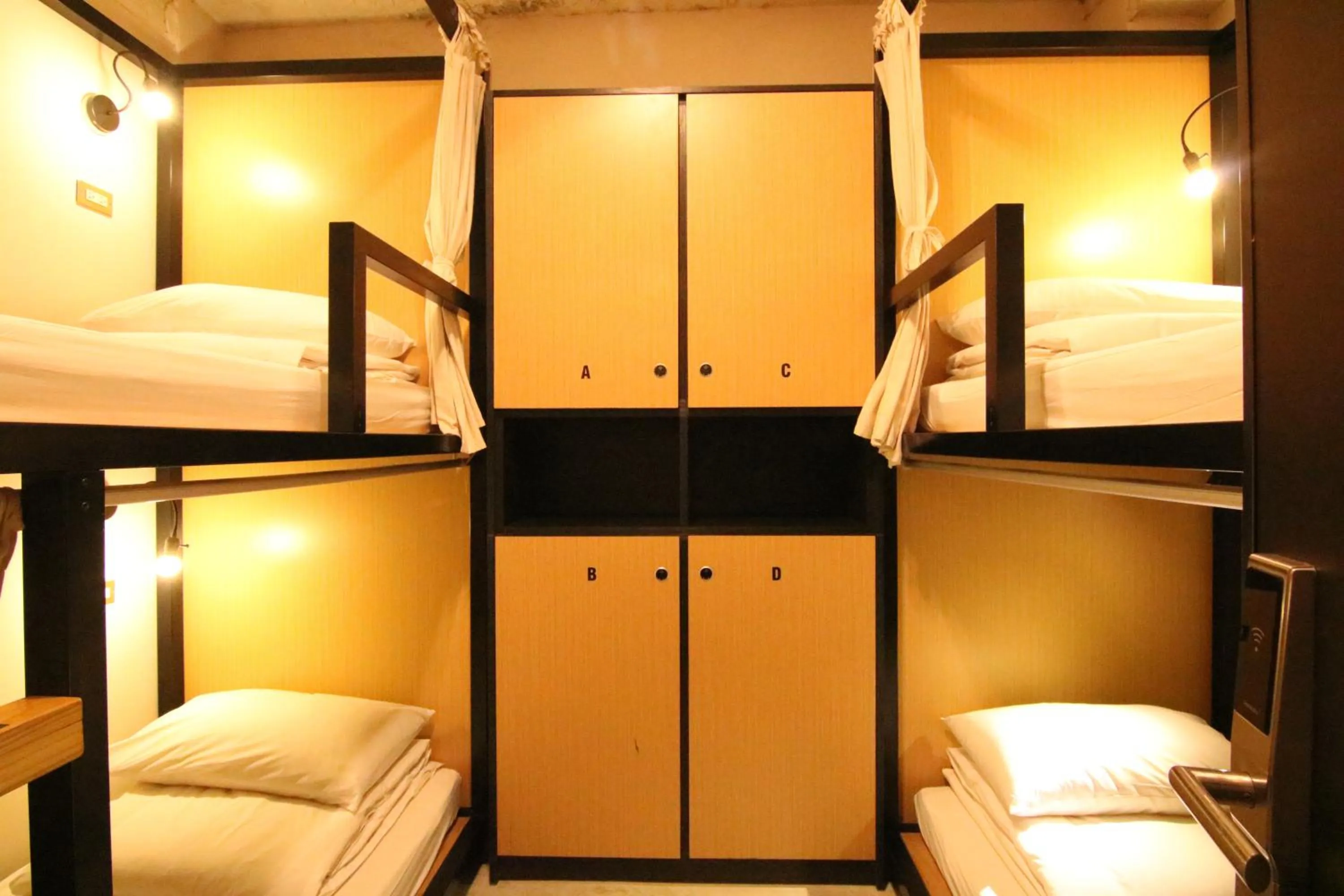 Photo of the whole room, Bed in DONGMEN 3 Hostel