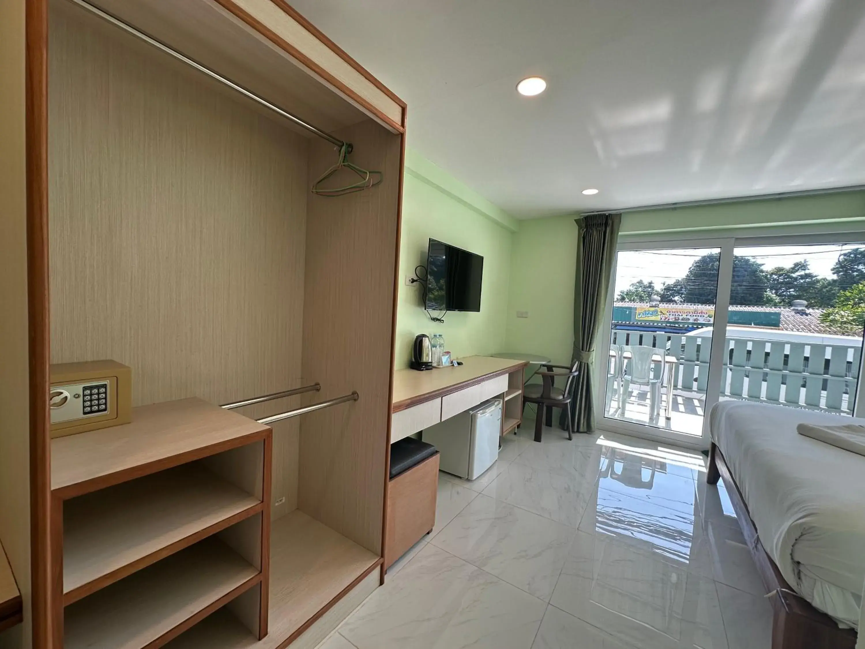 Standard Double Room with Balcony in Sea-Sun Bungalow & Resort Standard Double Room with Balcony in Sea-Sun Bungalow & Resort