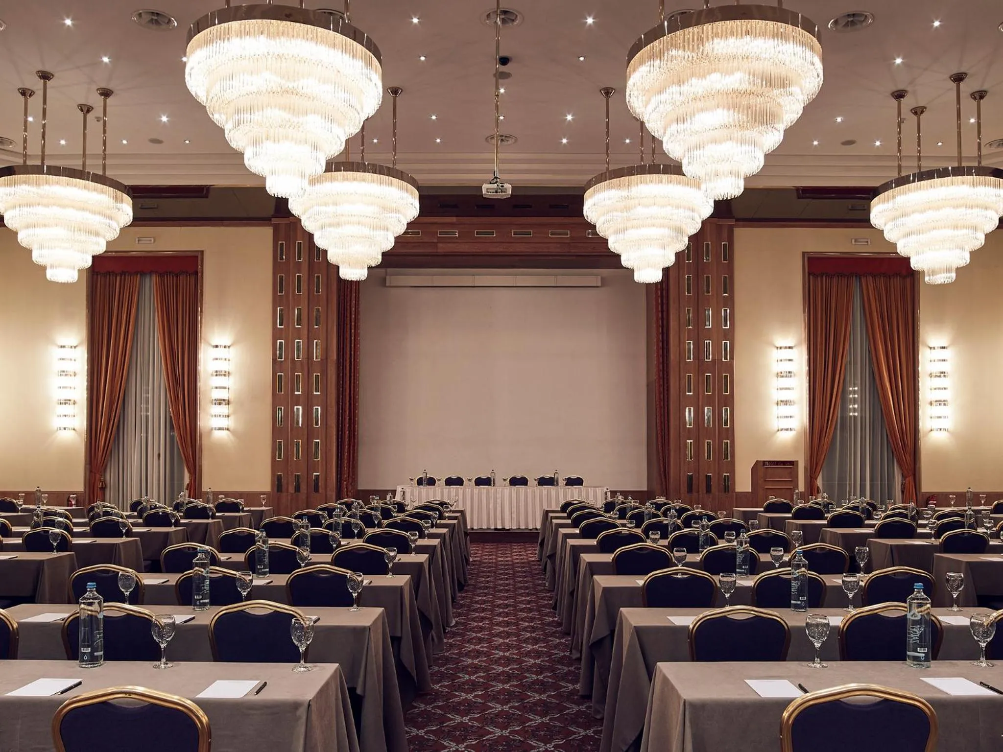 Meeting/conference room in Hotel Du Lac Congress Center & Spa