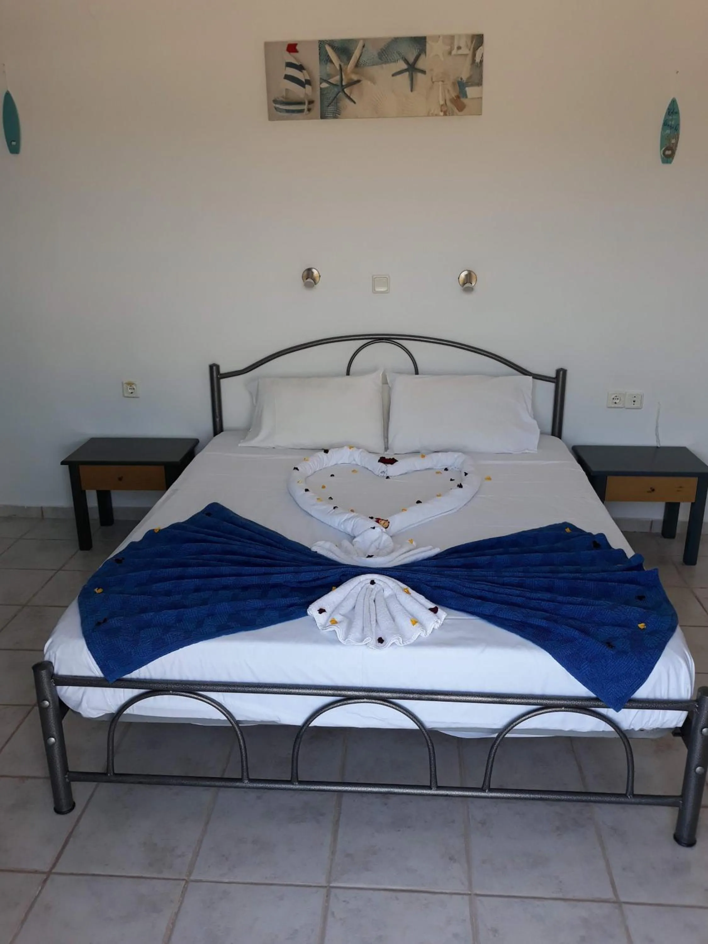 Bed in Kalliopi Studios - Apartments