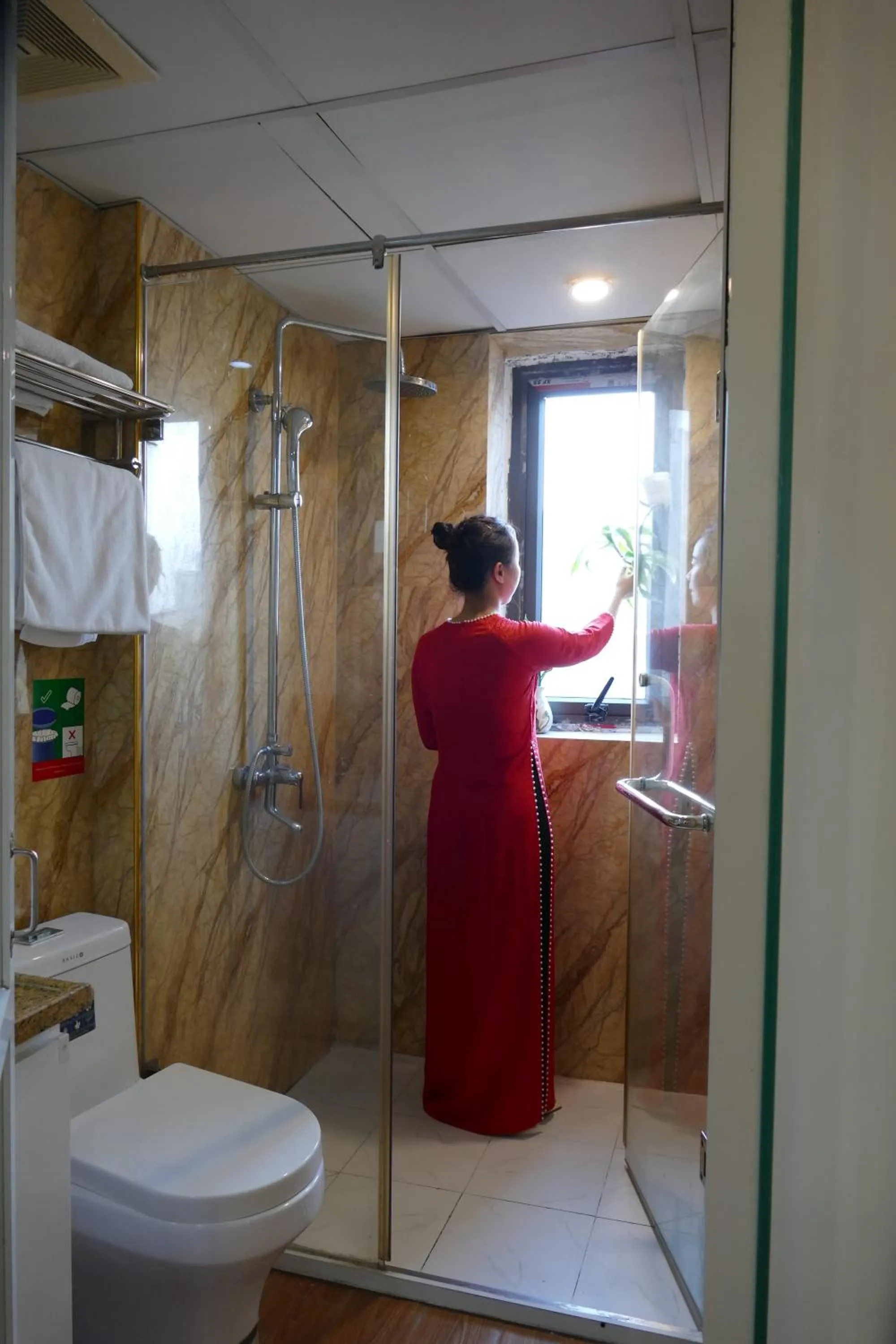 Toilet in Maison d'Hanoi Hotel