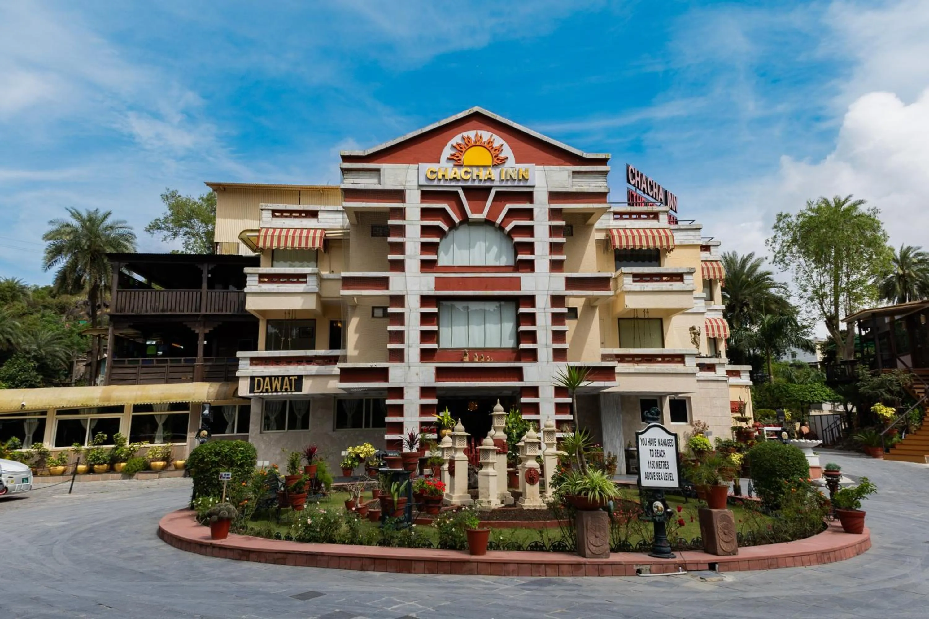 Property building in Chacha Inn The Garden Retreat