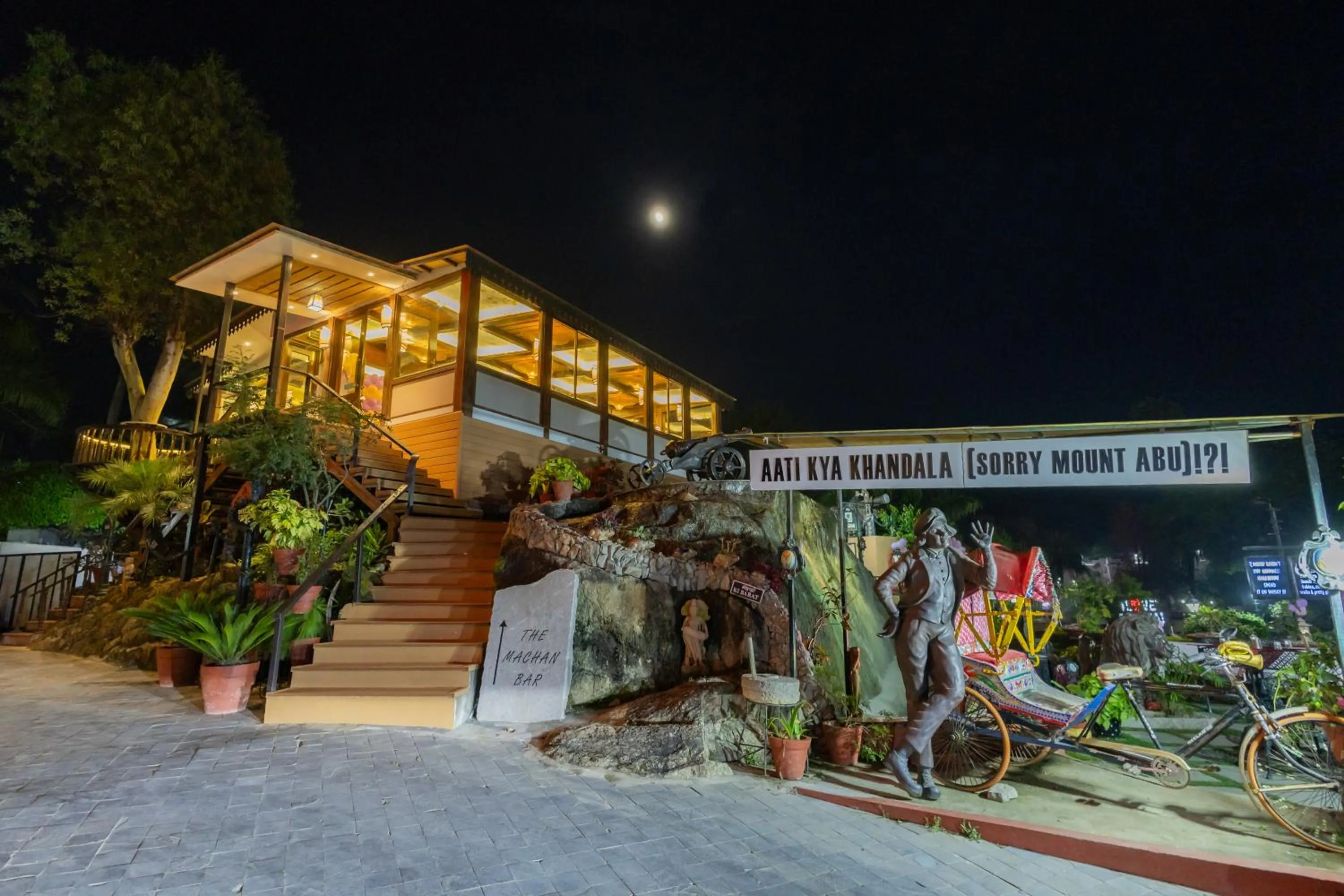 Chacha Inn The Garden Retreat