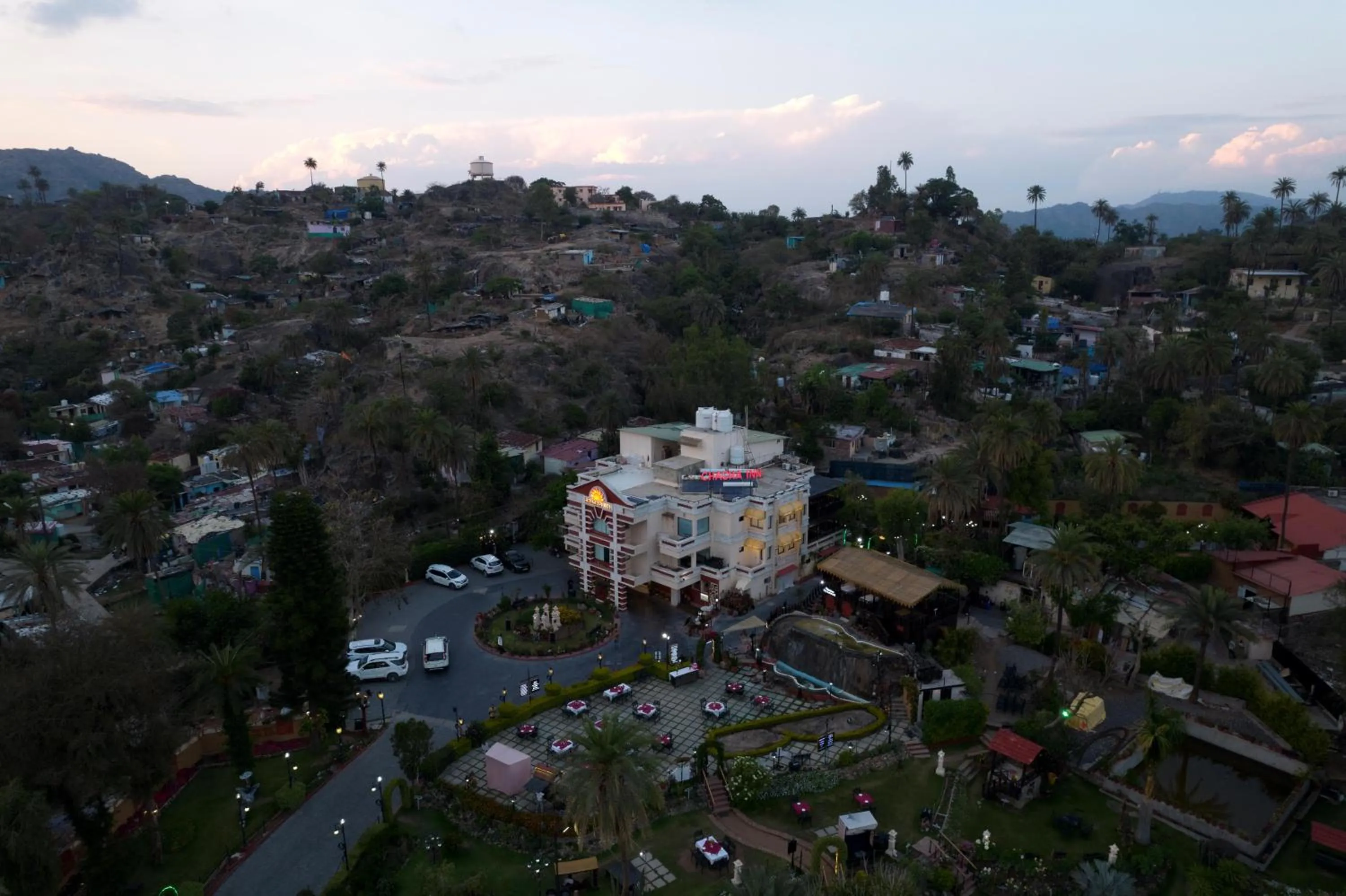 Property building in Chacha Inn The Garden Retreat