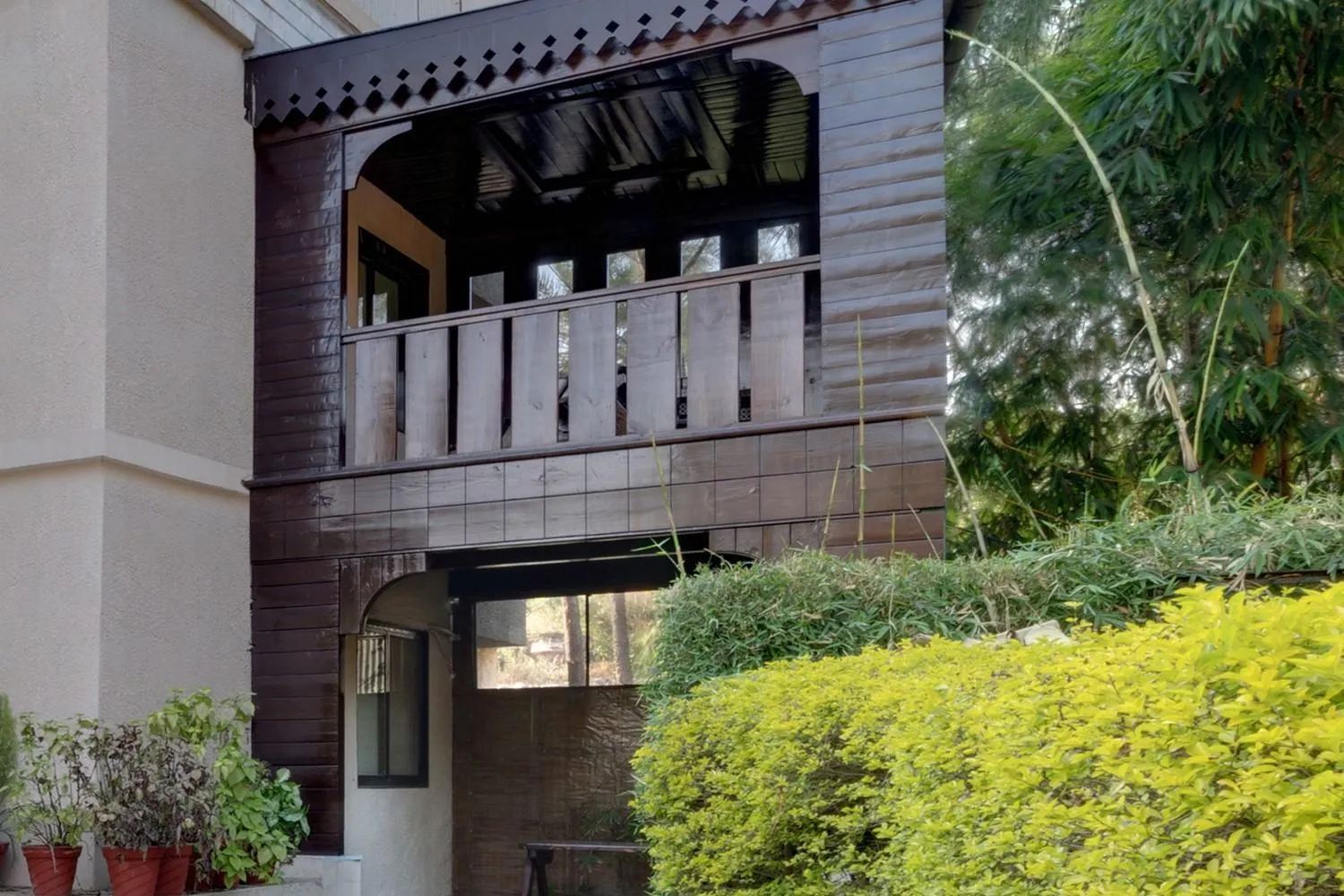 Chacha Inn The Garden Retreat