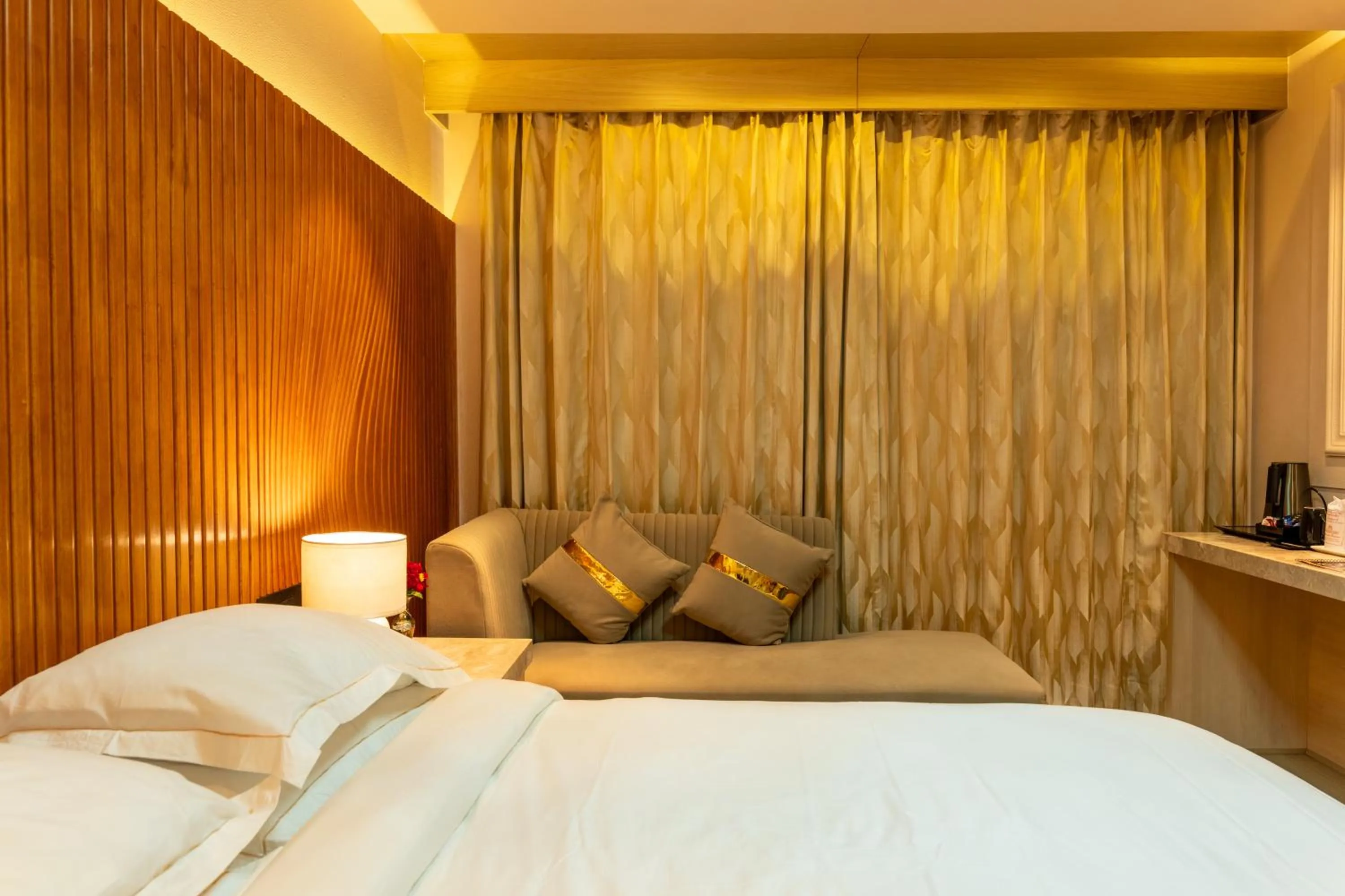 Bed in Chacha Inn The Garden Retreat