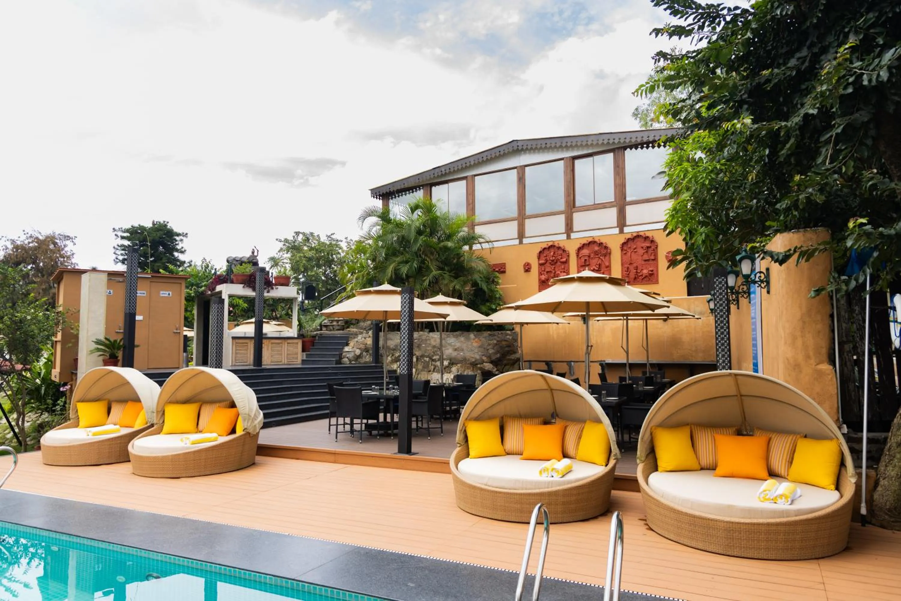 Chacha Inn The Garden Retreat