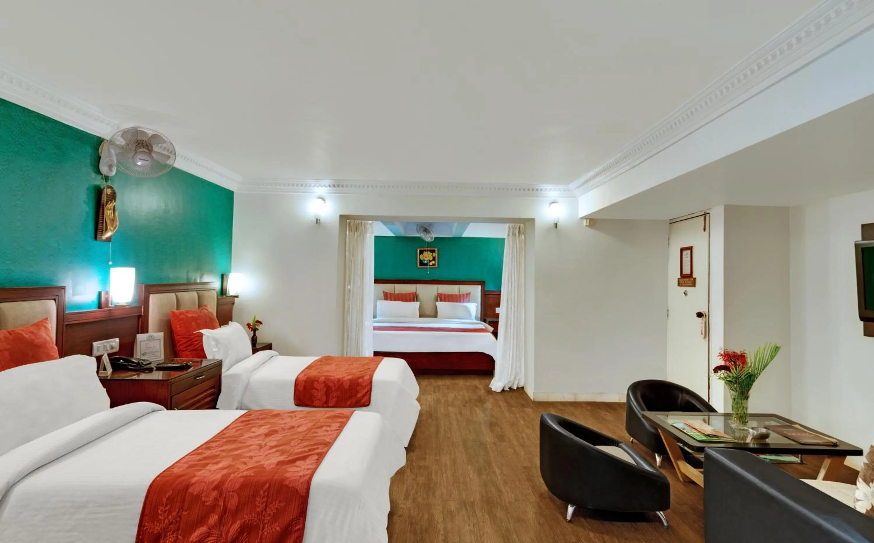 Photo of the whole room, Bed in Chacha Inn The Garden Retreat