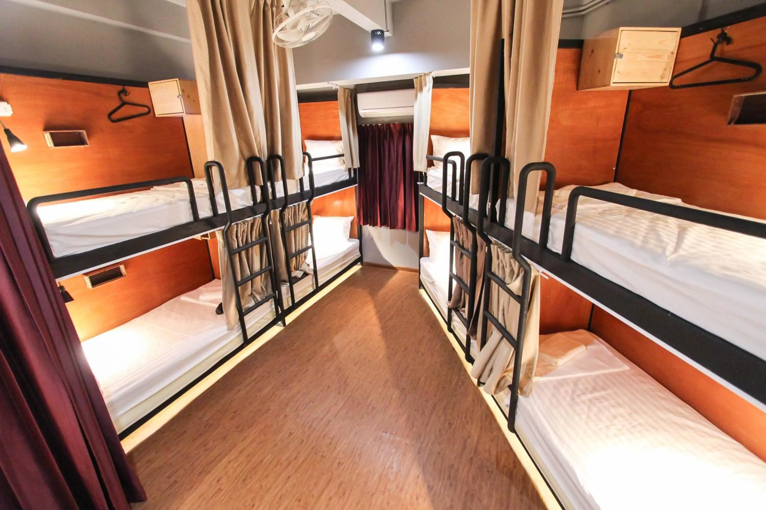 bunk bed in ThongLor Travellers Hostel and Cafe