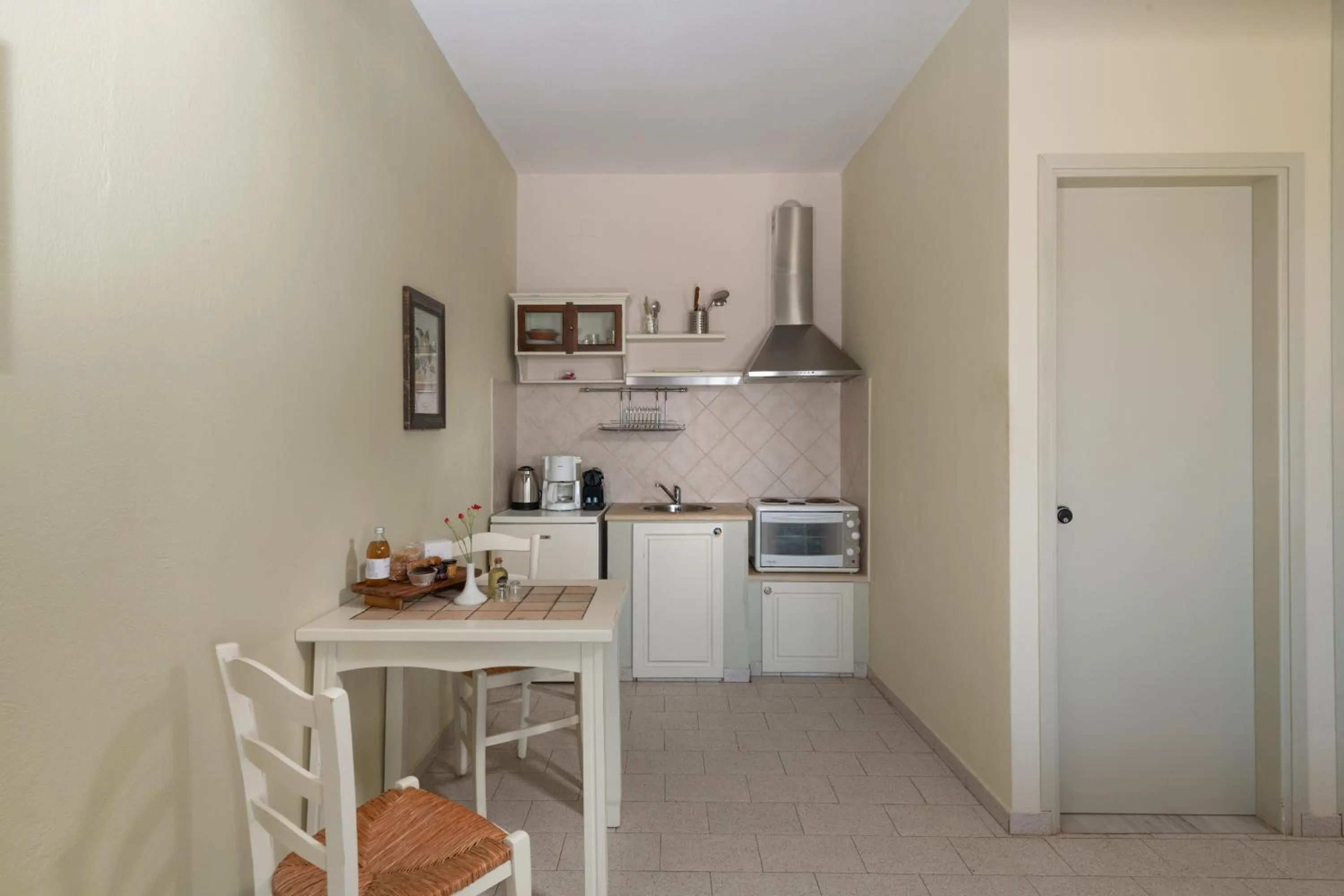 Coffee/tea facilities in Adrakos Apartments (Adults Only)