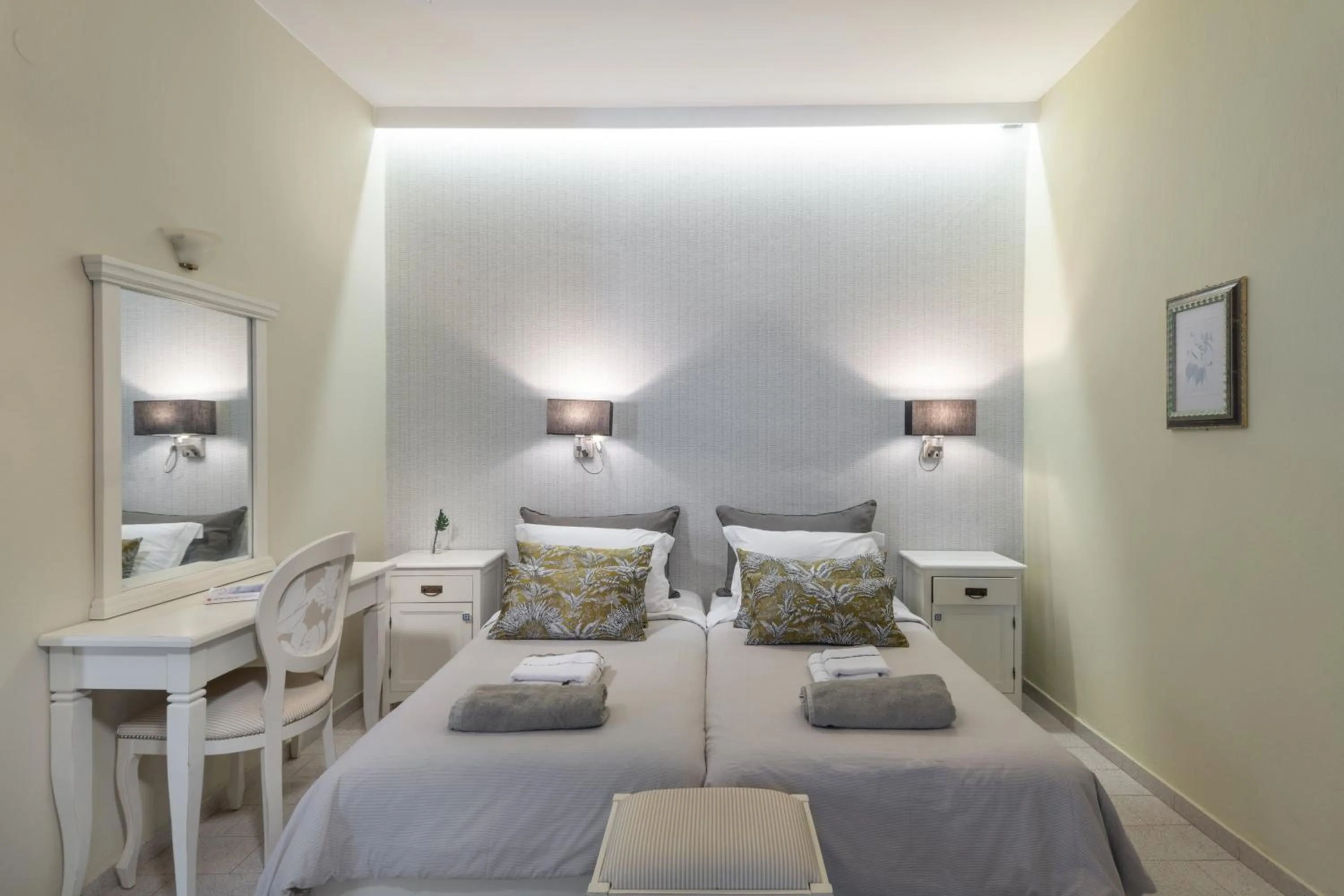 Bed in Adrakos Apartments (Adults Only)