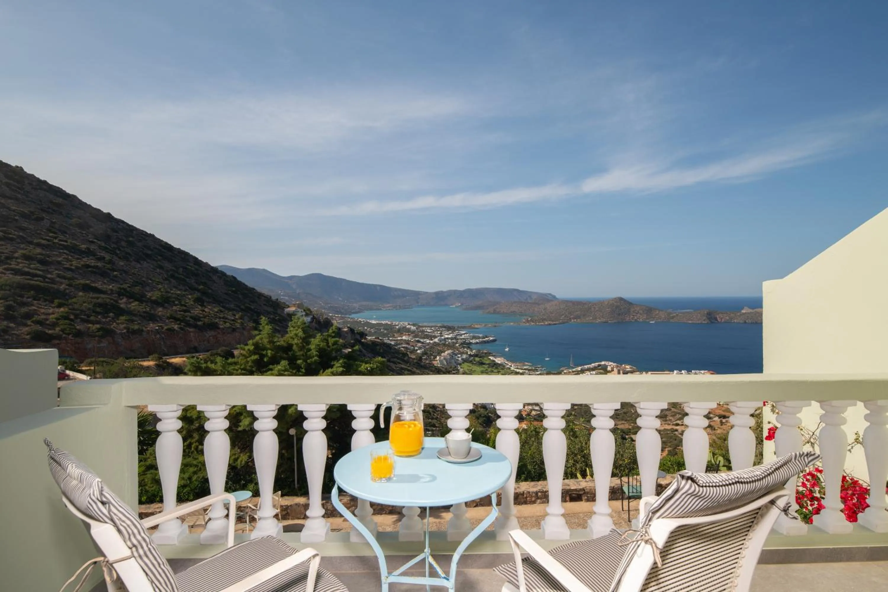 Sea view in Adrakos Apartments (Adults Only)