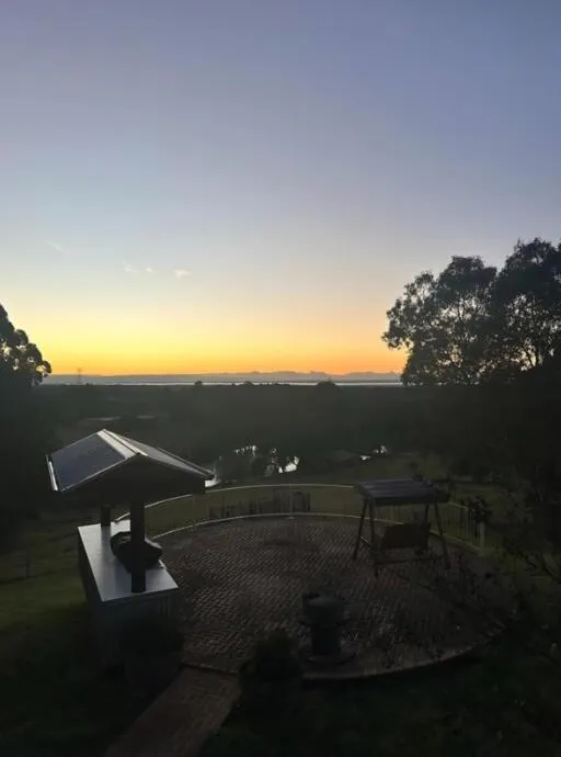 Blueberry Hills On Comleroy Farmstay - Self-Contained Cottages