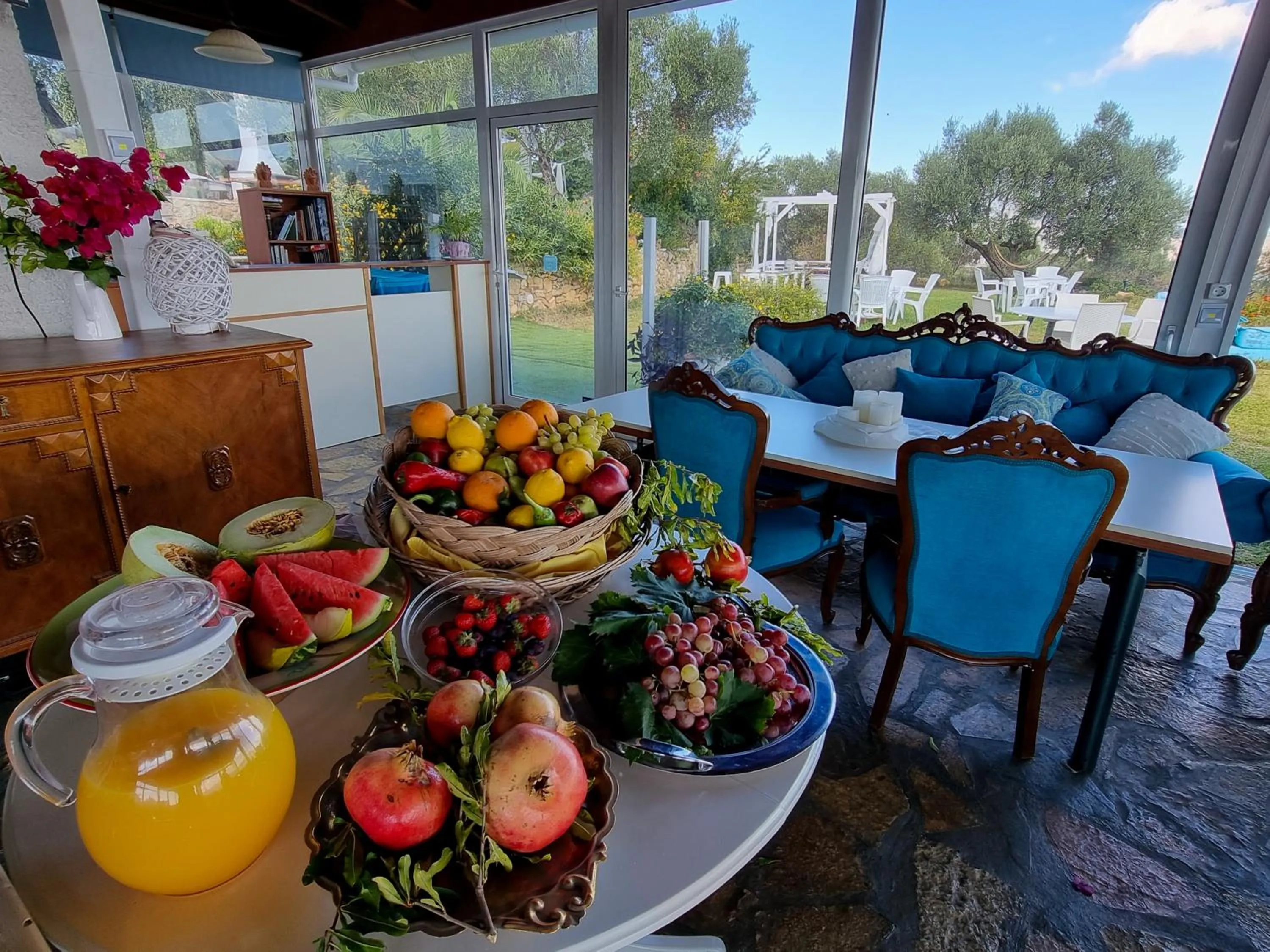 Restaurant/places to eat in Forestata Village