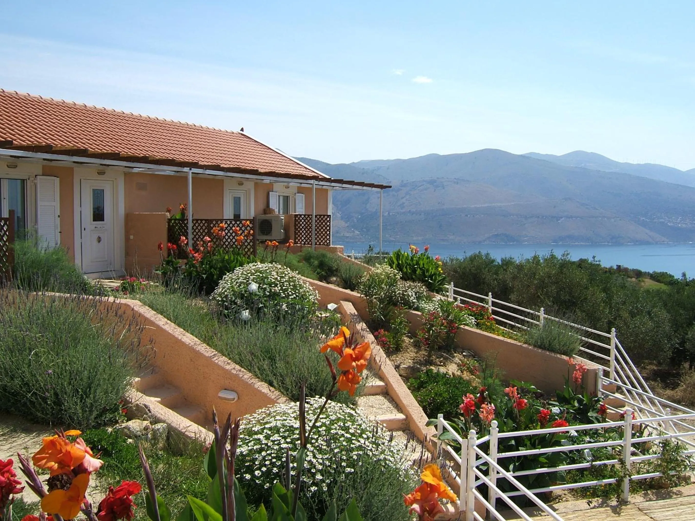 Property building in Forestata Village