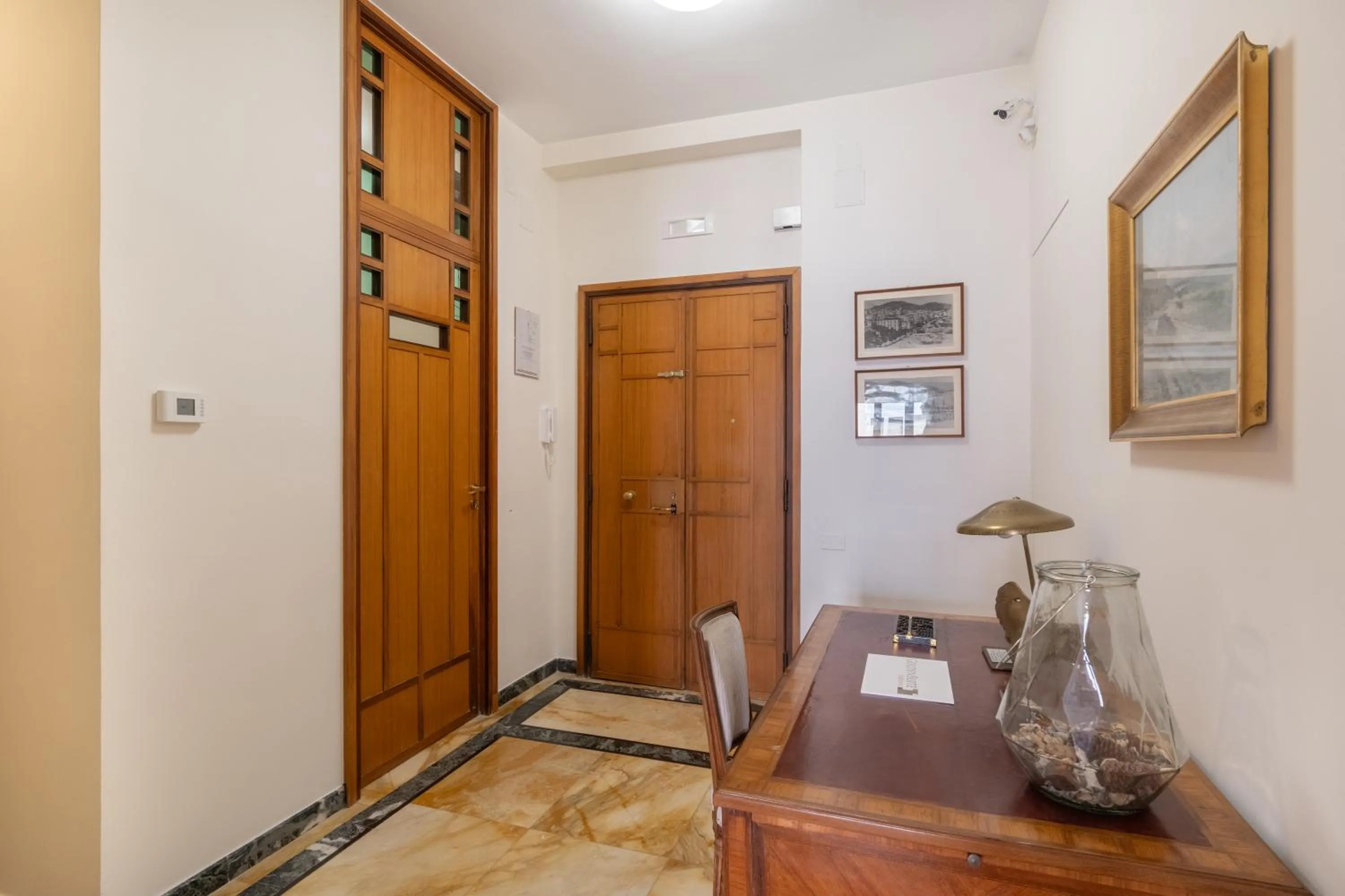 Facade/entrance in Starhost - GOLDEN SUITE