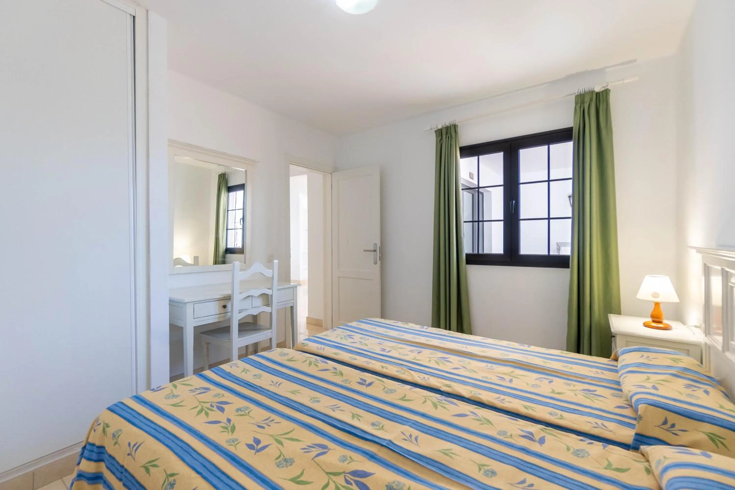 Photo of the whole room, Bed in Apartamentos Flamingo