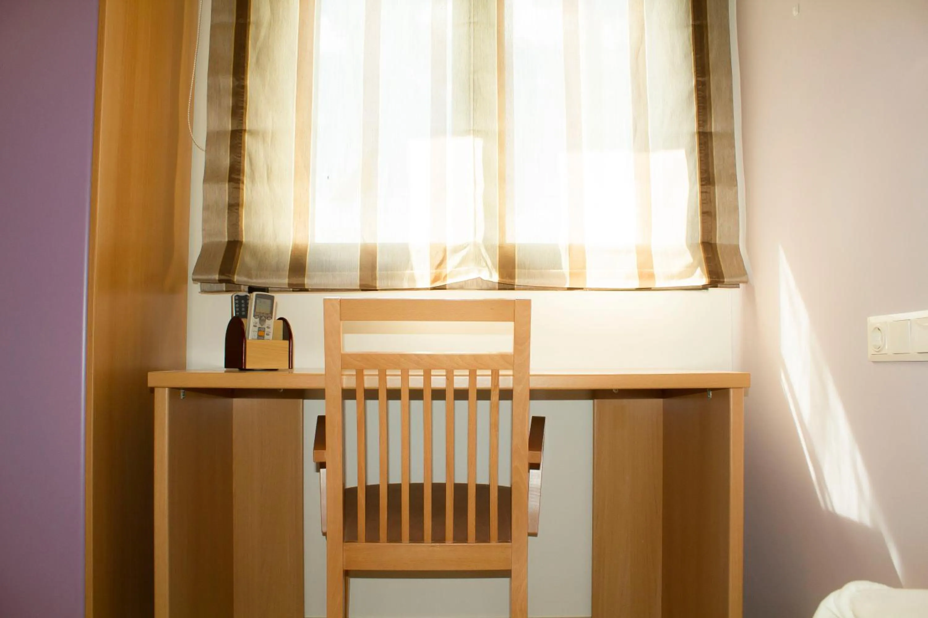 People in Hotel Restaurante Caracho