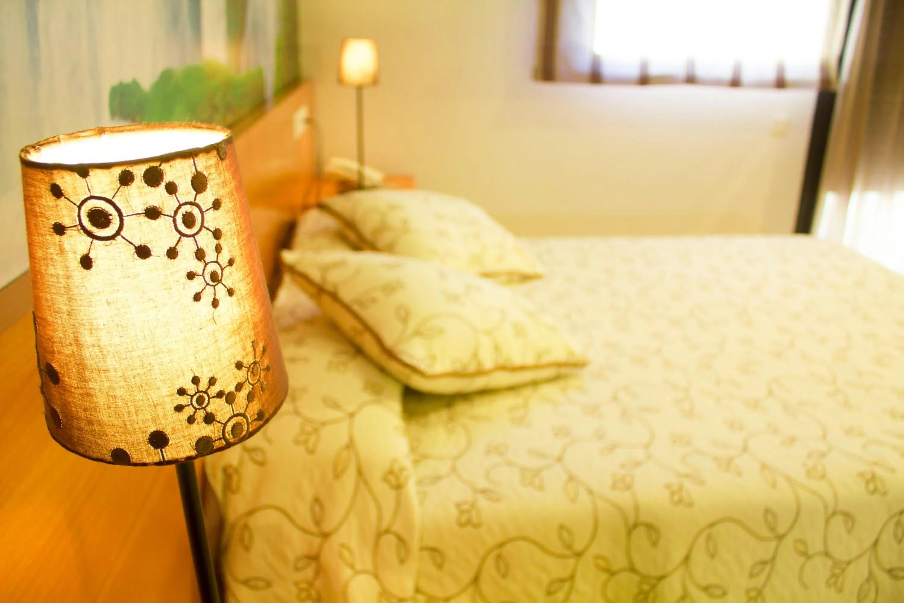 Bed in Hotel Restaurante Caracho