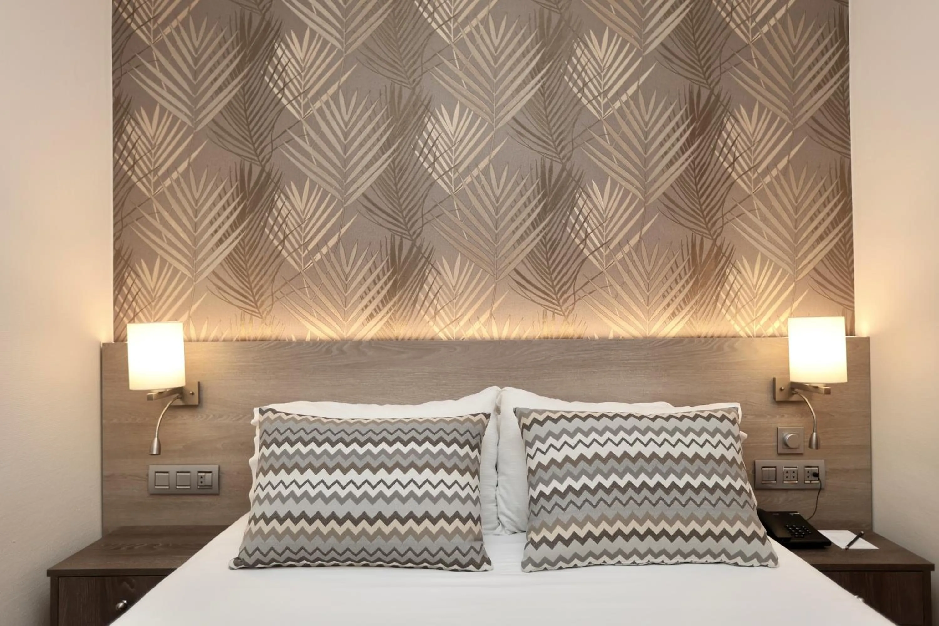 Bed in Hotel Puerto Palace