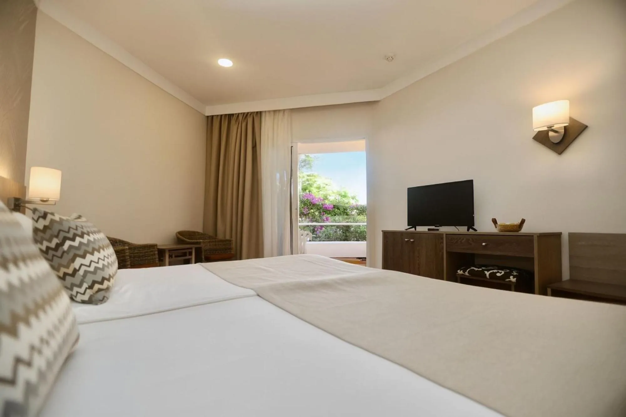 Bed in Hotel Puerto Palace