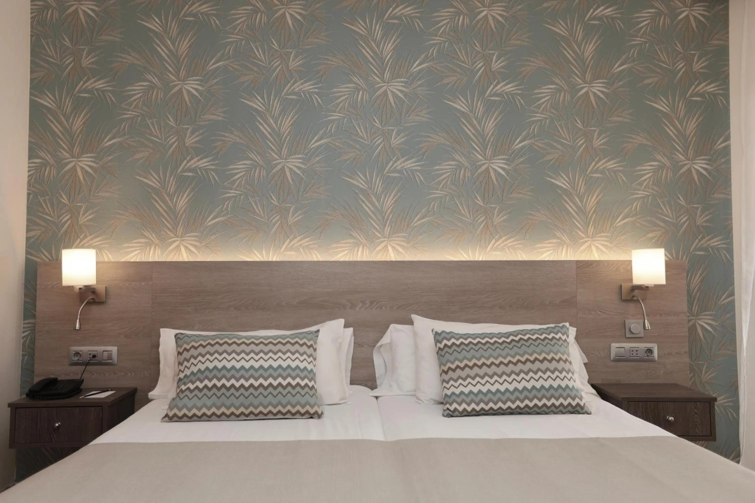 Bed in Hotel Puerto Palace