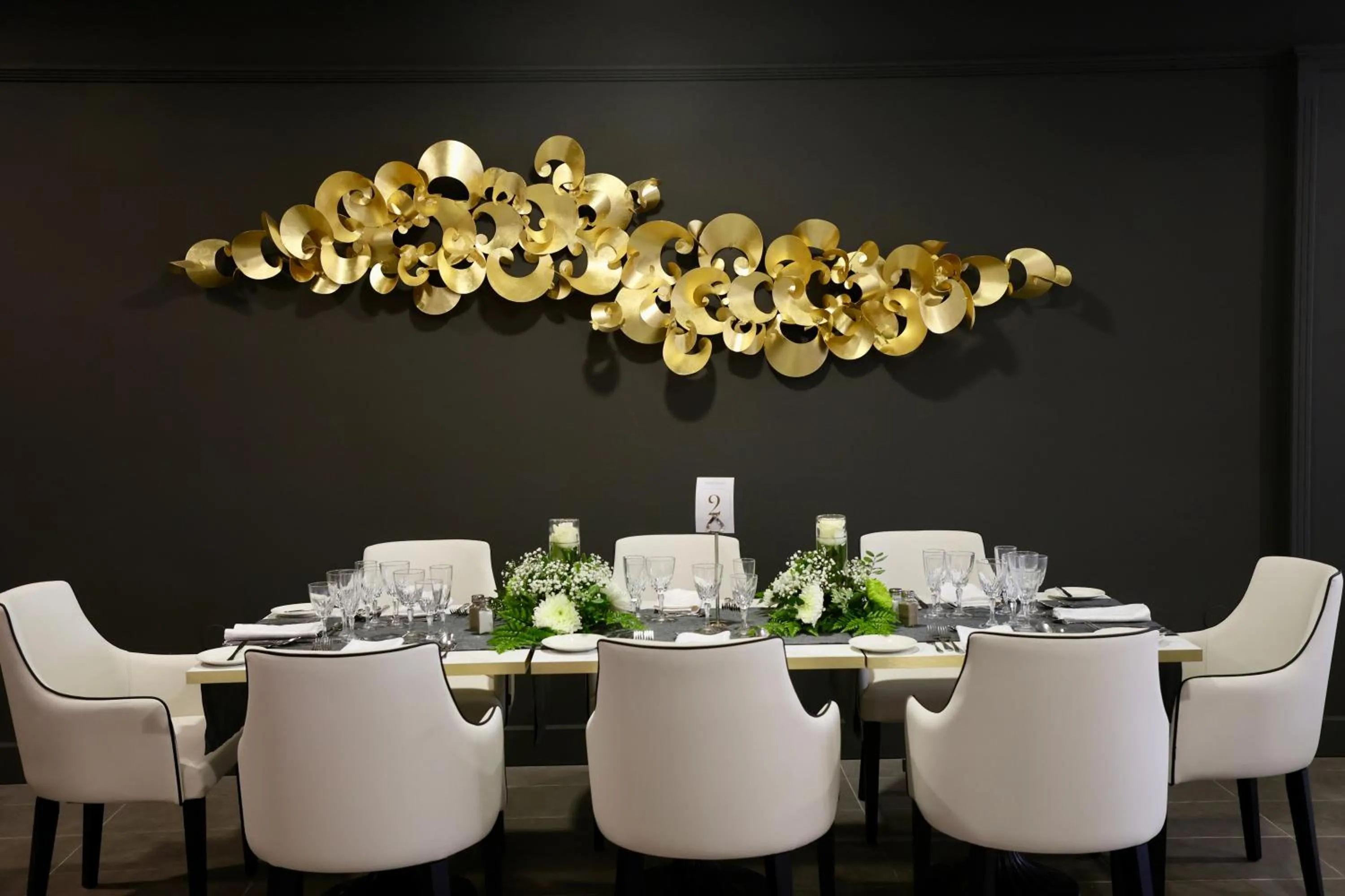 Restaurant/places to eat in Hotel Puerto Palace