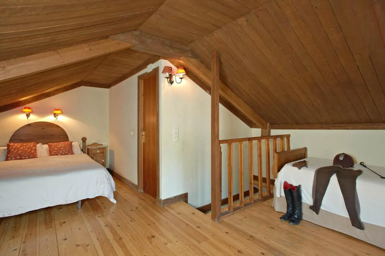 Photo of the whole room, Bed in Hotel Charle