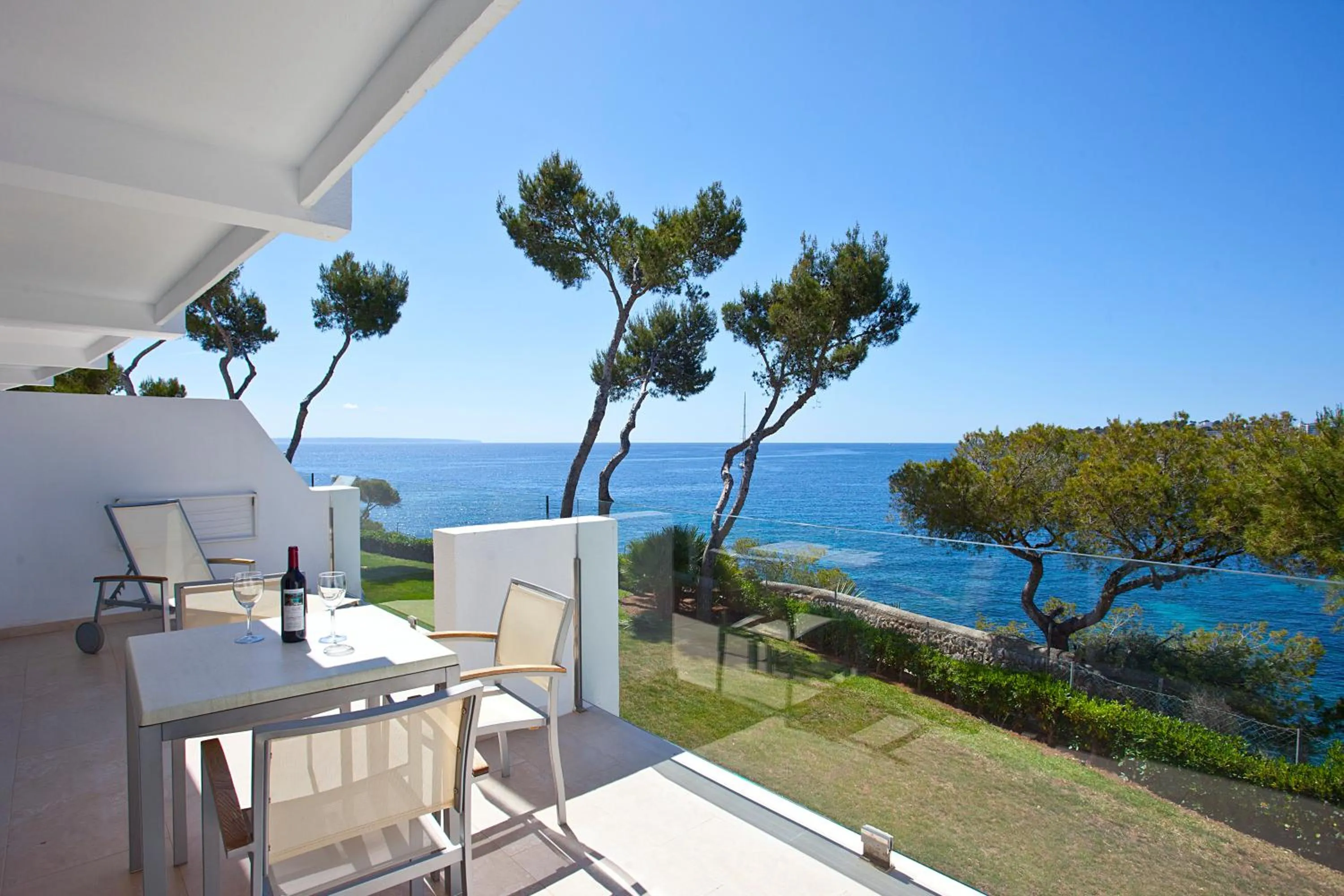 Balcony/Terrace in Aparthotel Ponent Mar