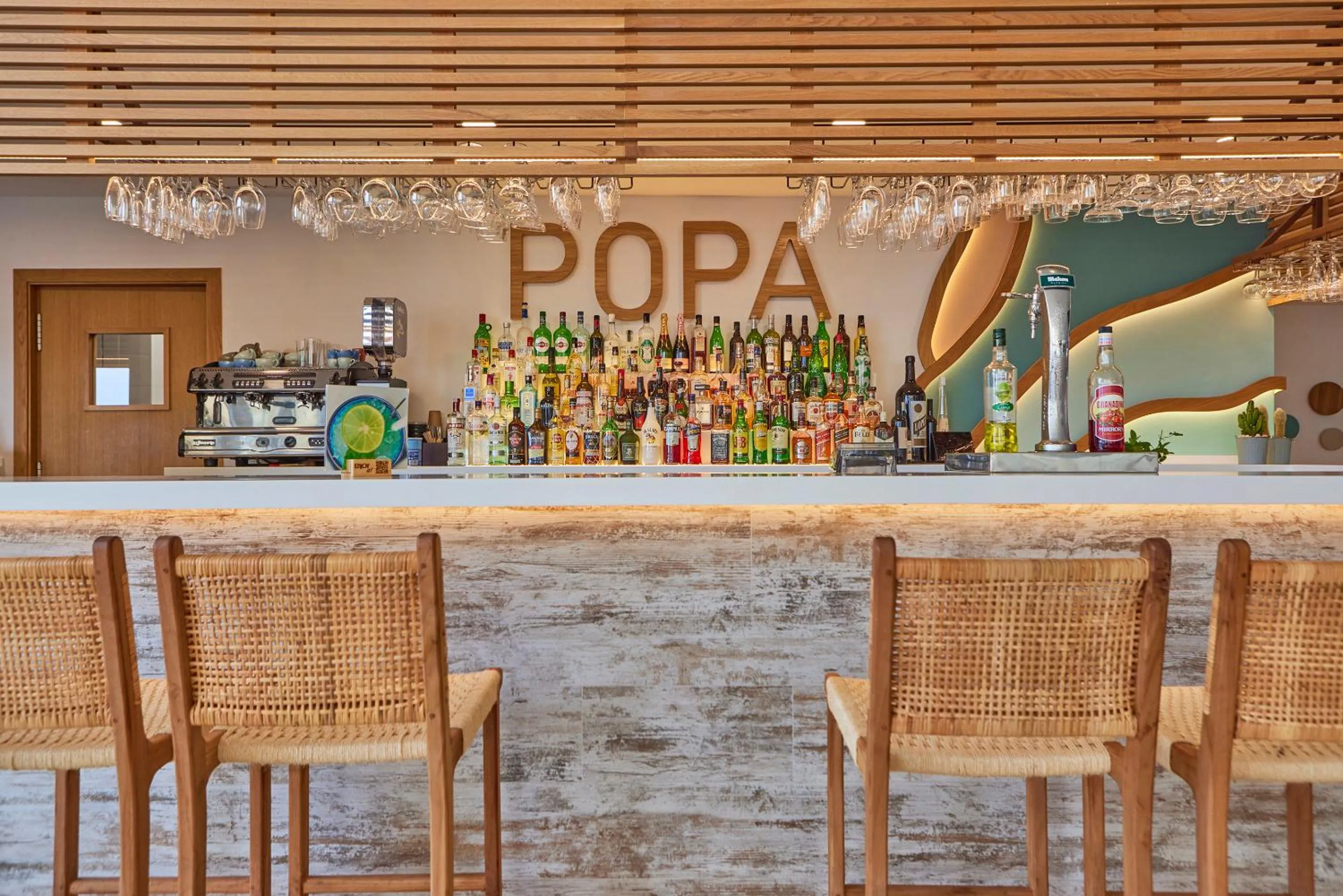 Lounge or bar in Aparthotel Ponent Mar