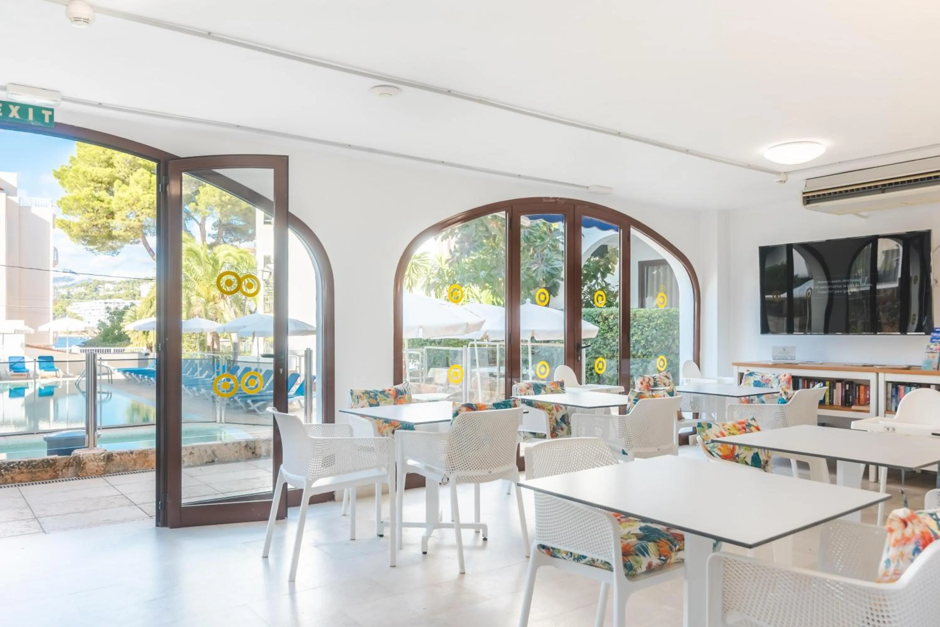 Lobby or reception in Flipflop Surfing Playa