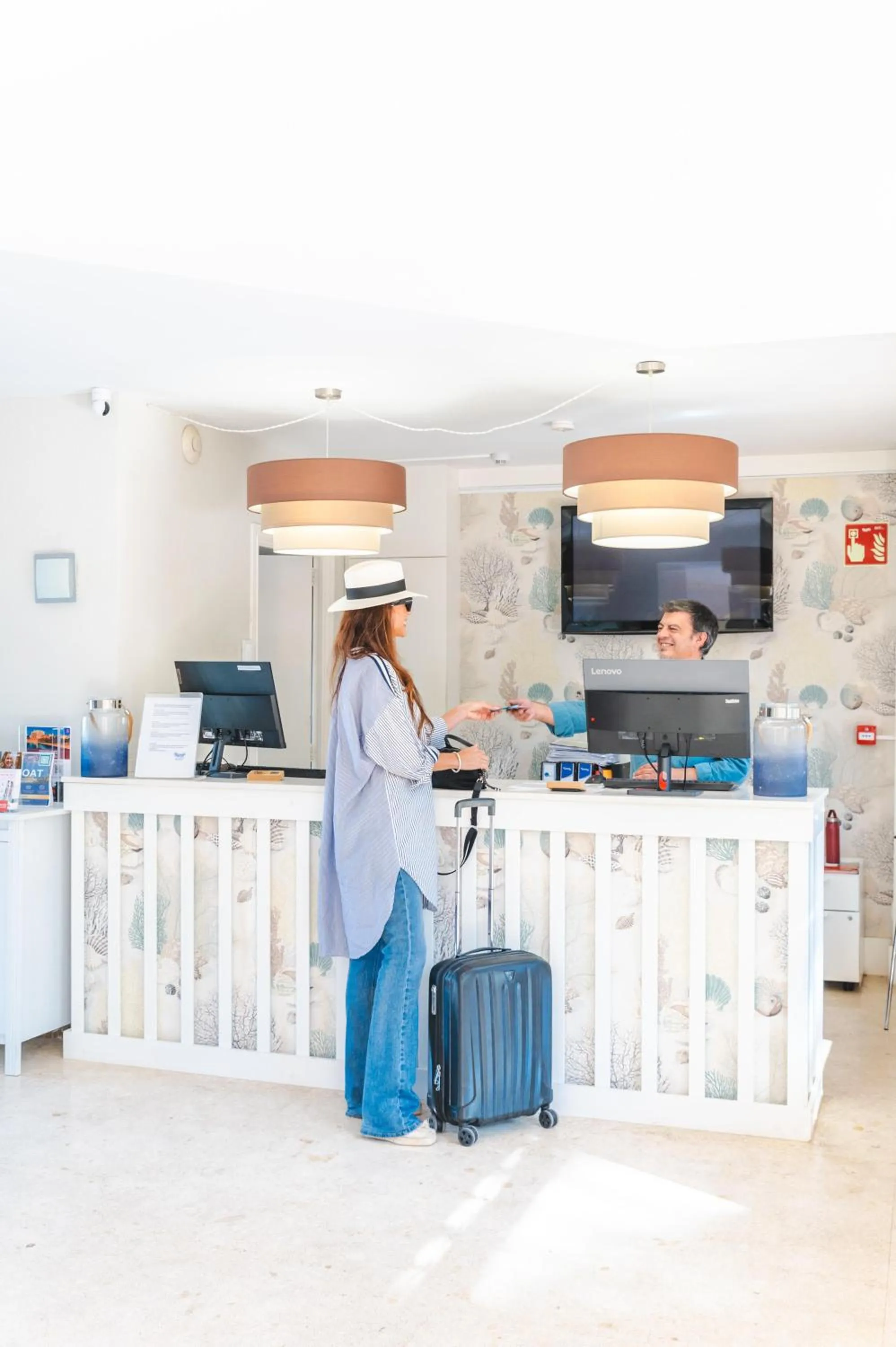 Lobby or reception in Flipflop Surfing Playa