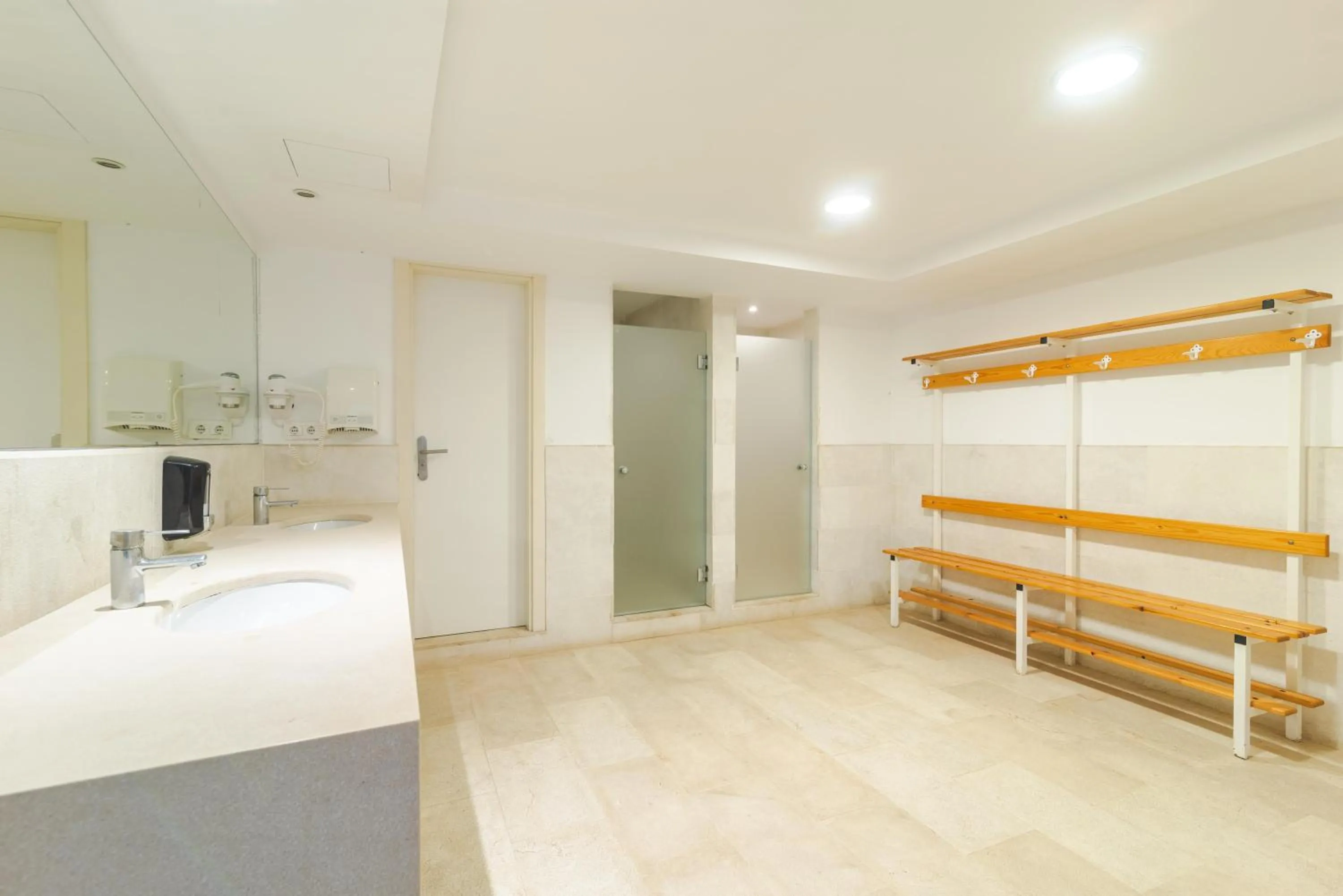 Lobby or reception, Bed in Flipflop Surfing Playa