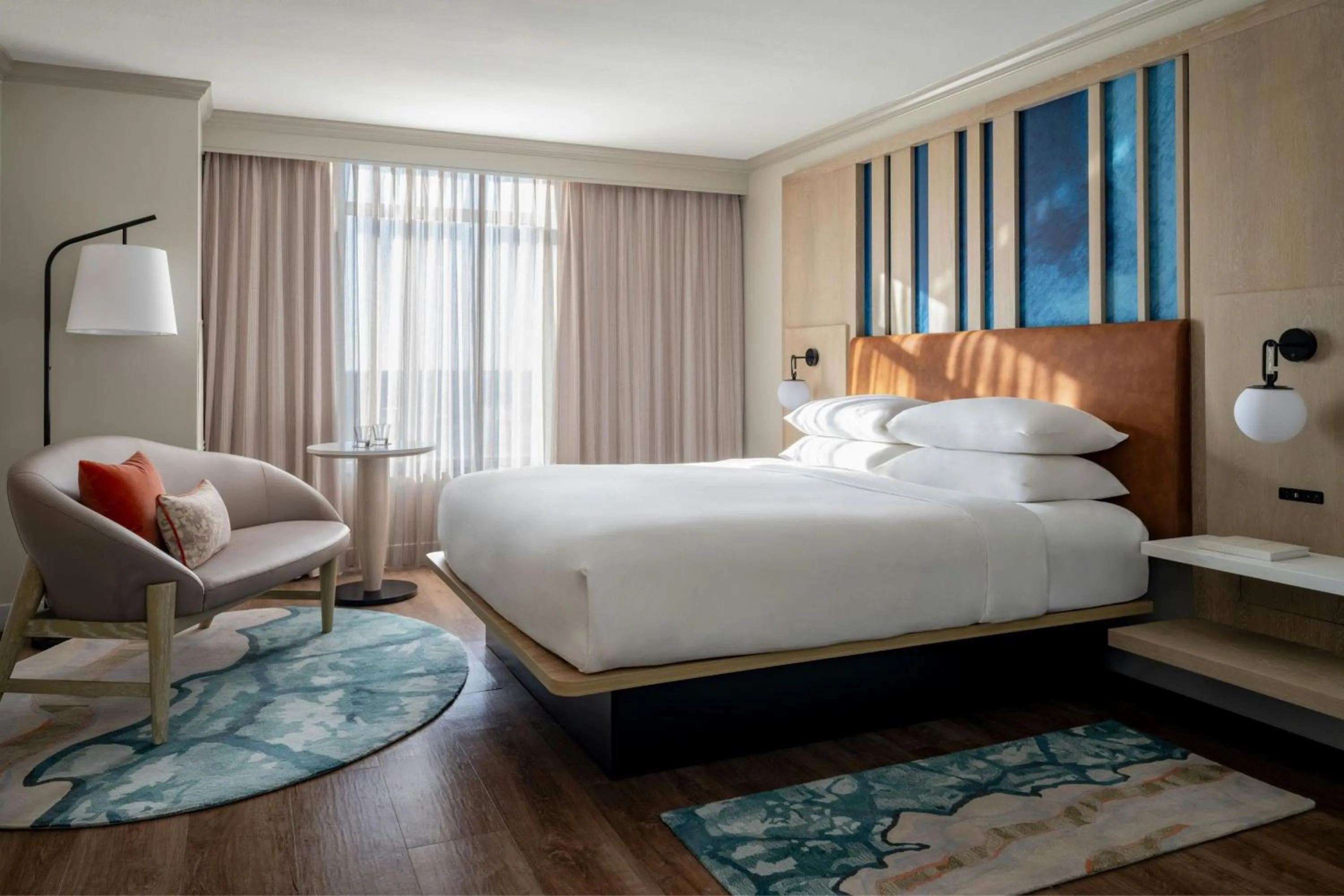 Bedroom, Bed in St. Petersburg Marriott Clearwater