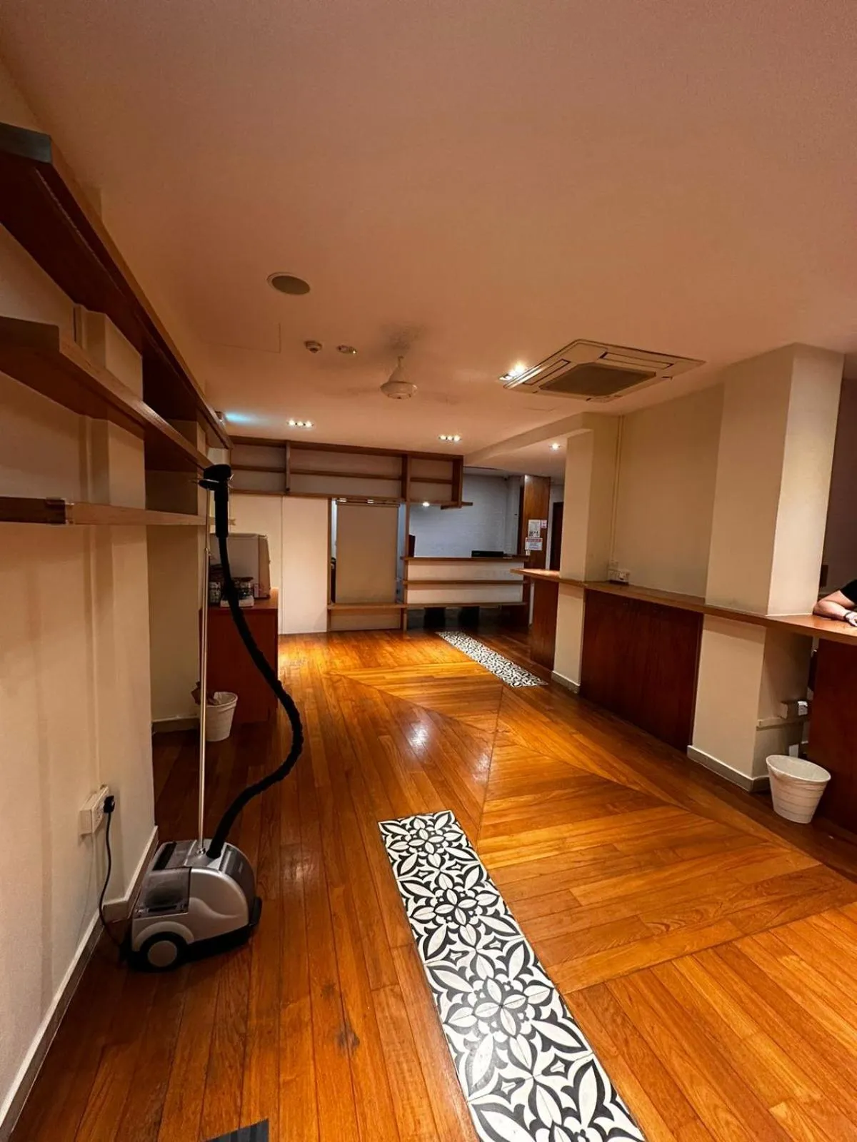 Lobby or reception in Wink at Upper Cross Street