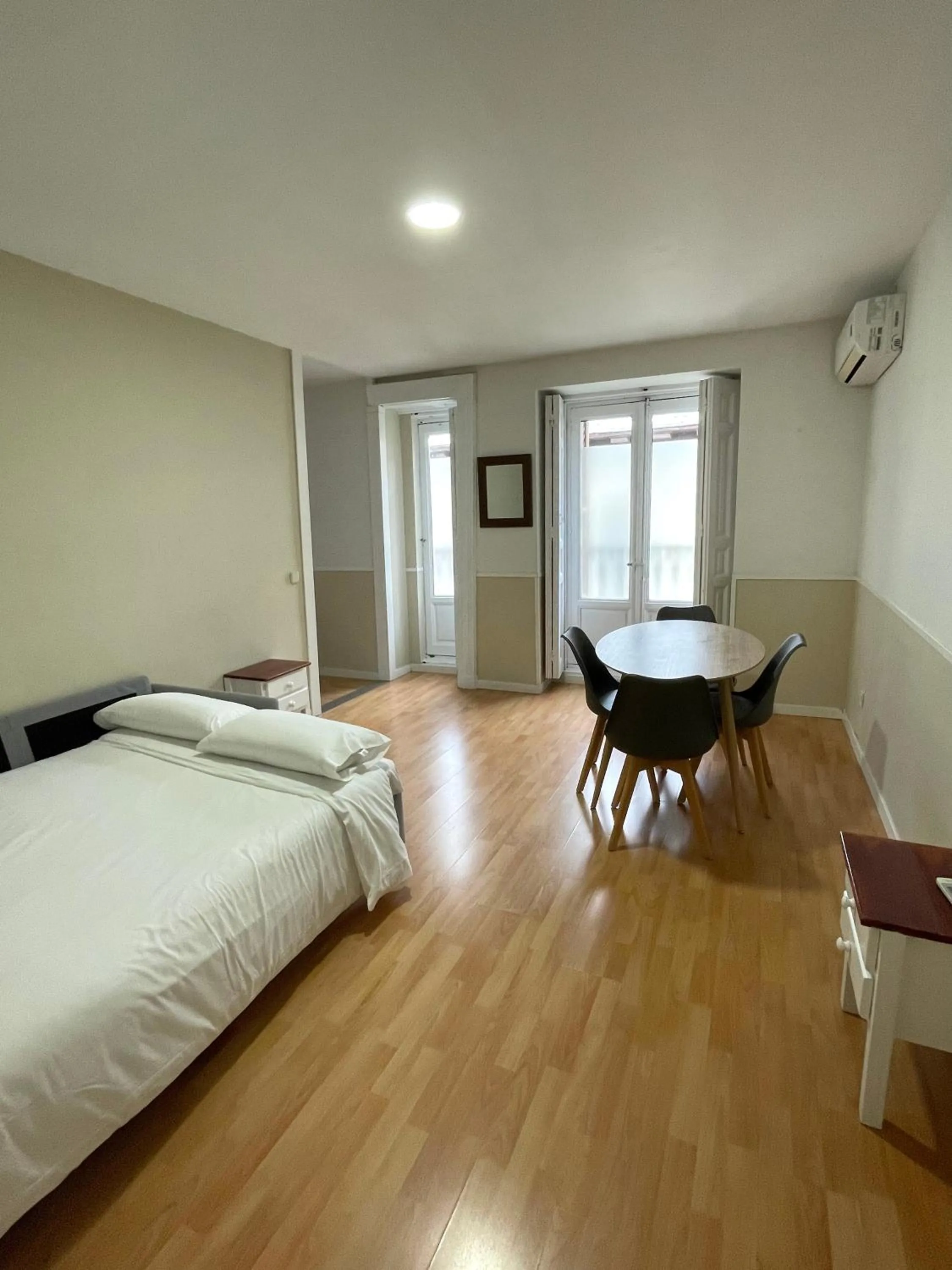 Bed in Apartamentos Mayor Centro