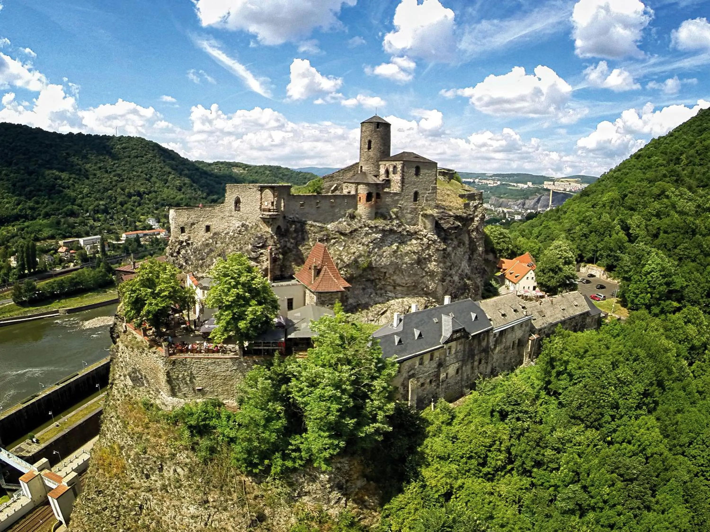 Nearby landmark in Interhotel Bohemia