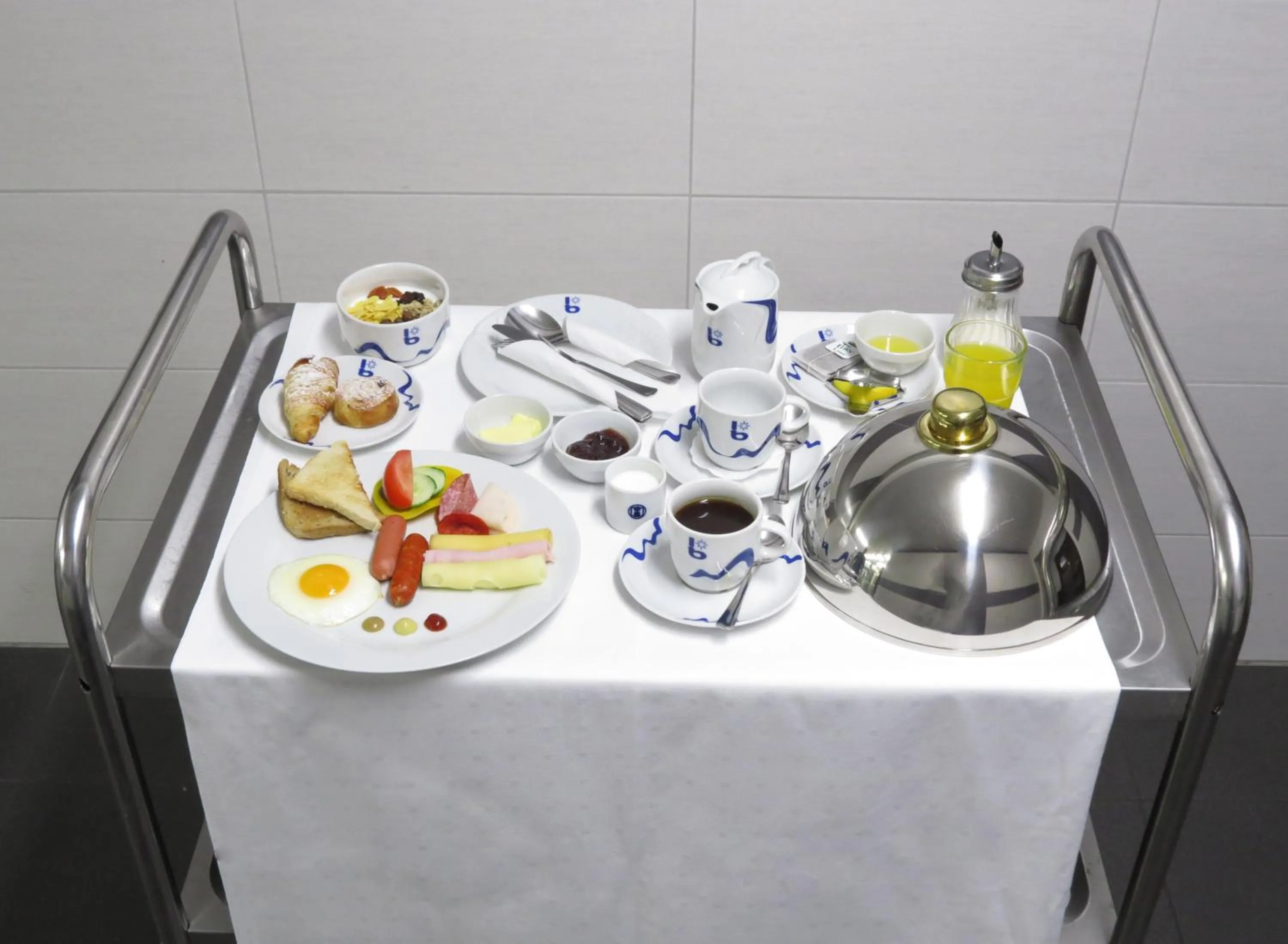 Breakfast in Interhotel Bohemia